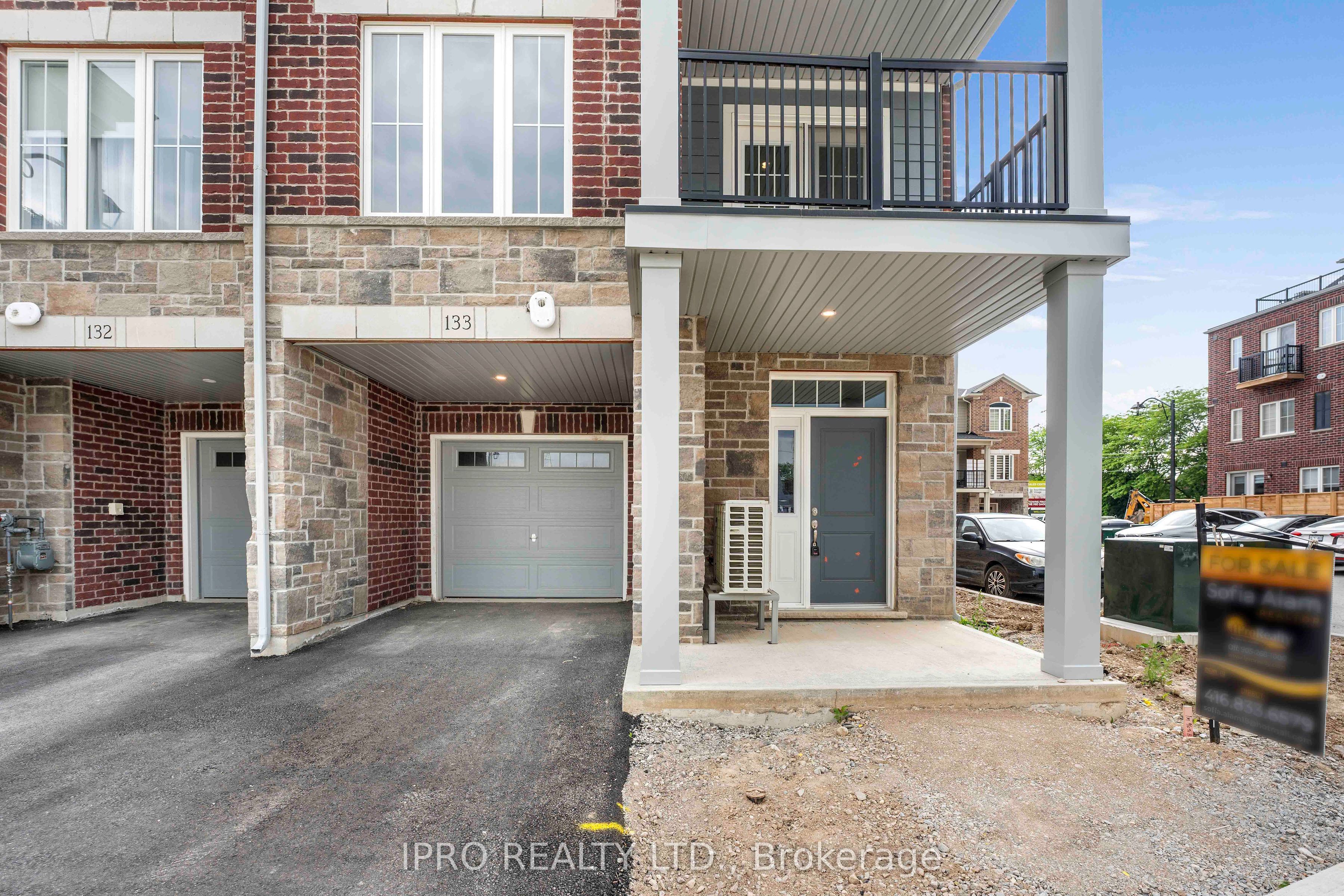 677 Park Road N 133 Property Photo 10