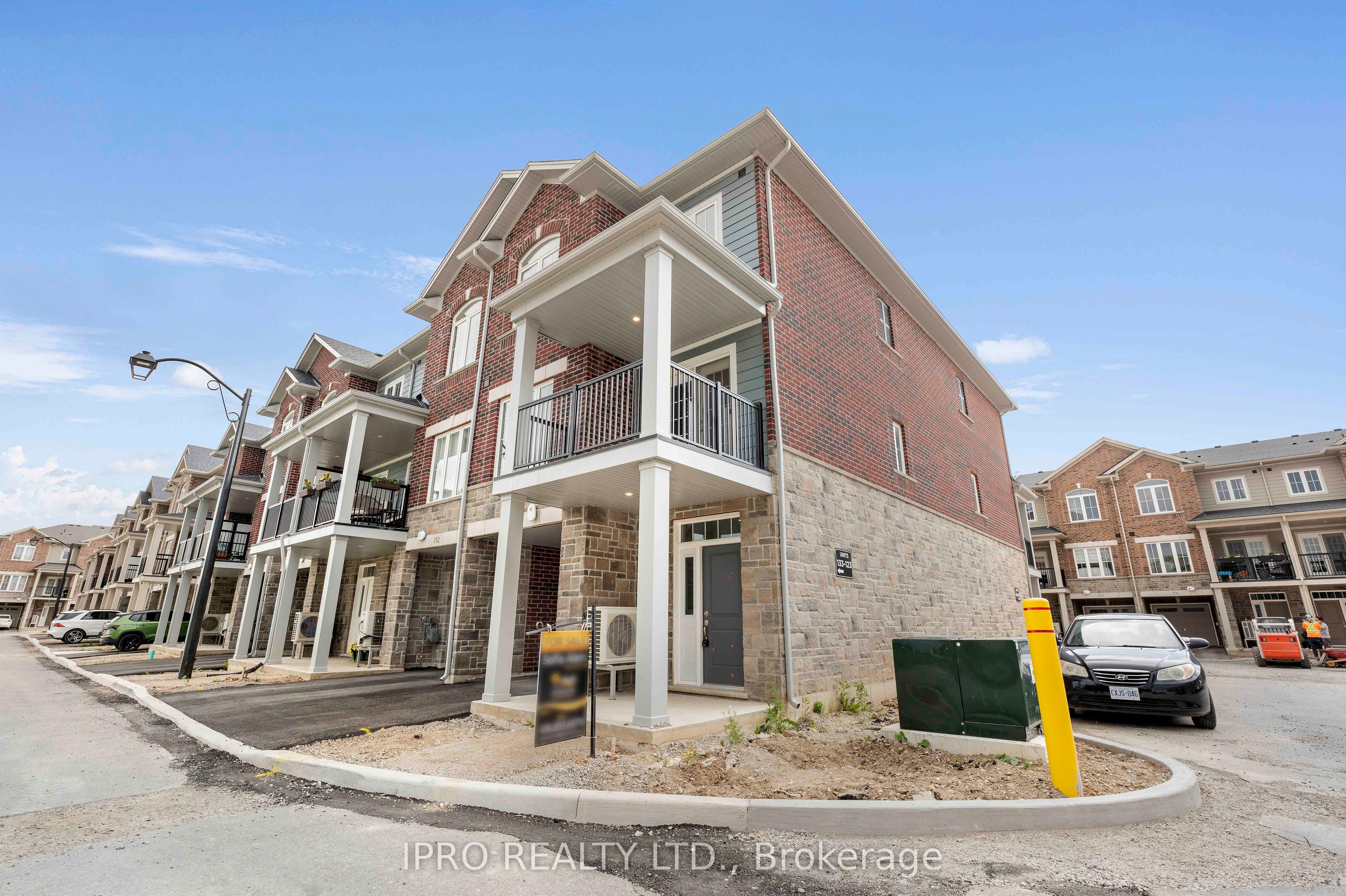 677 Park Road N 133 Property Photo 11