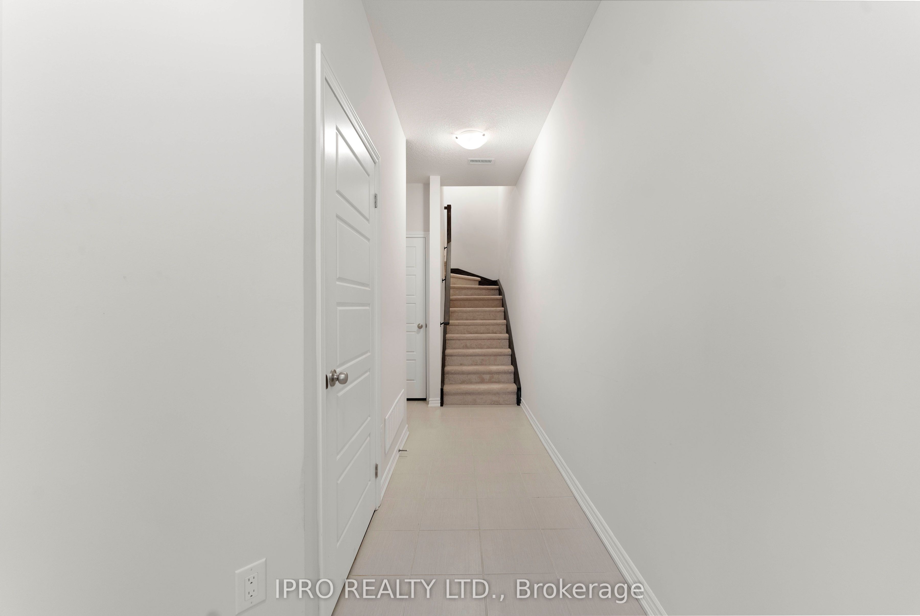 677 Park Road N 133 Property Photo 13