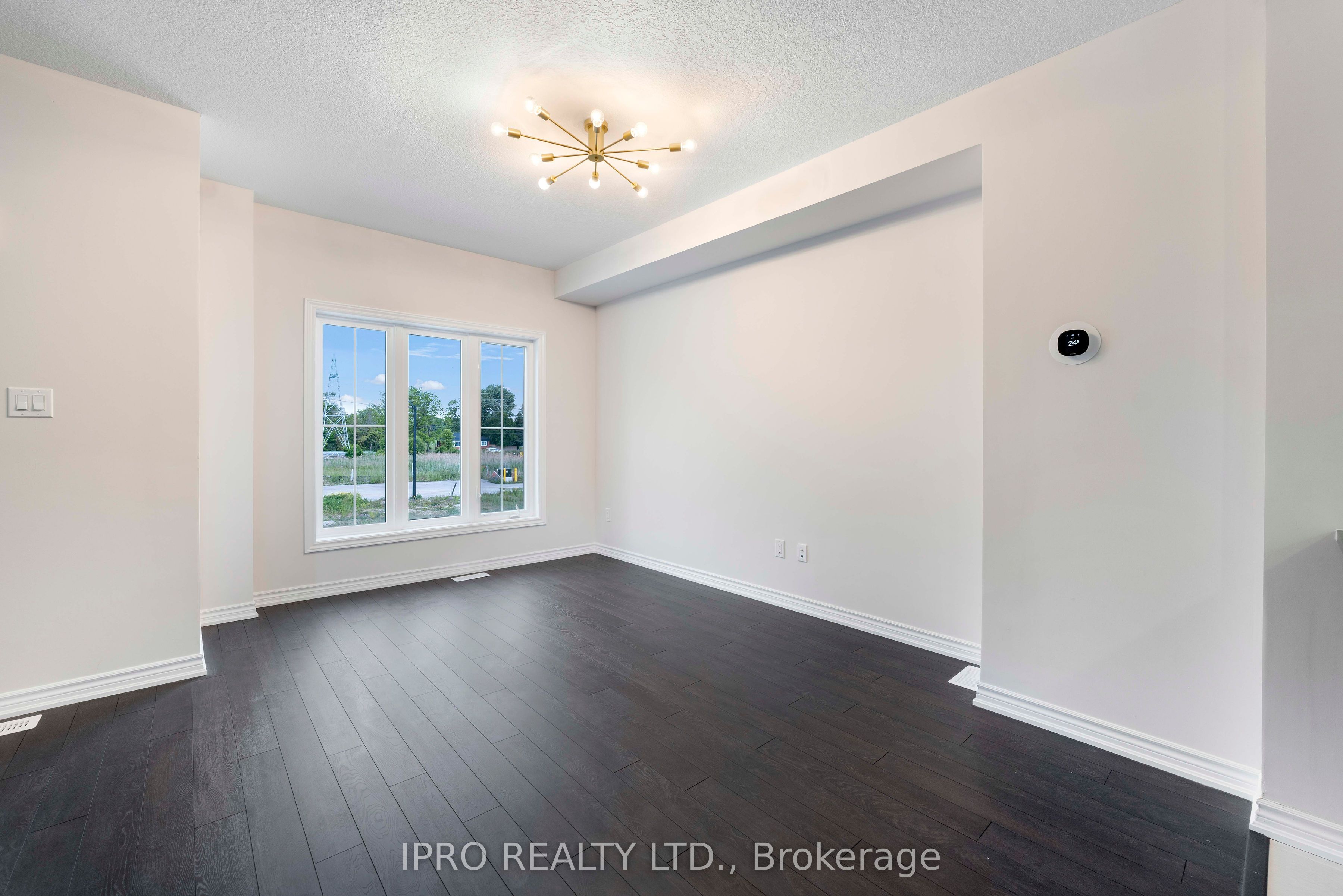 677 Park Road N 133 Property Photo 21