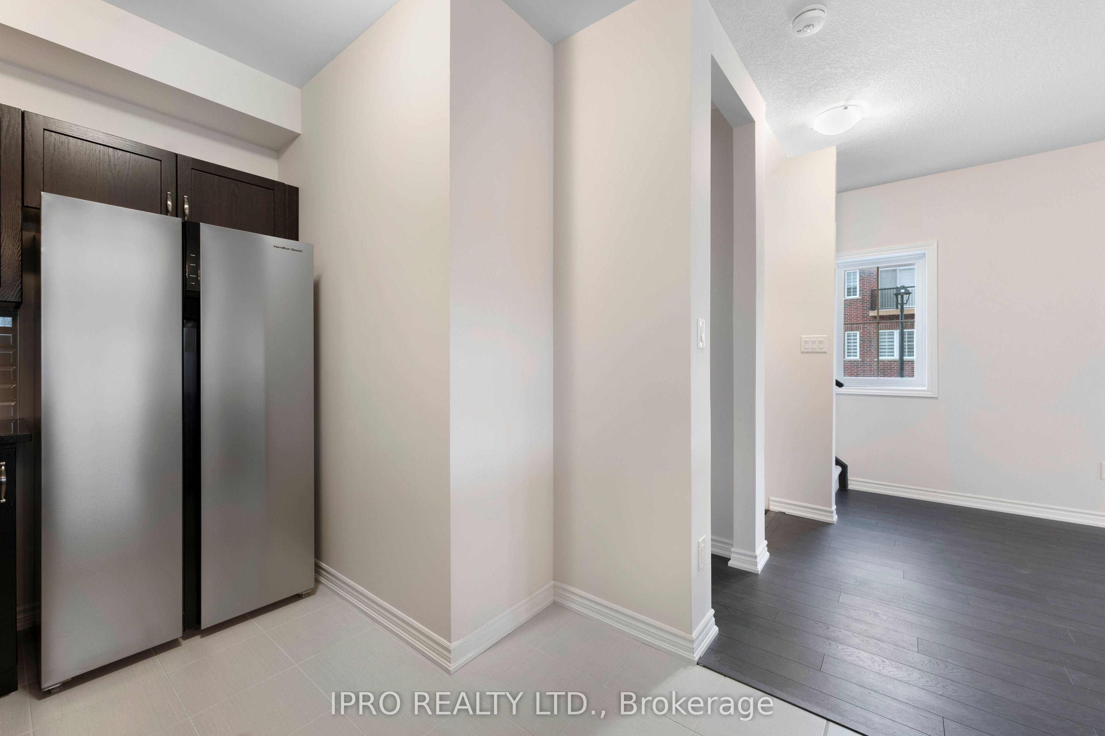 677 Park Road N 133 Property Photo 25