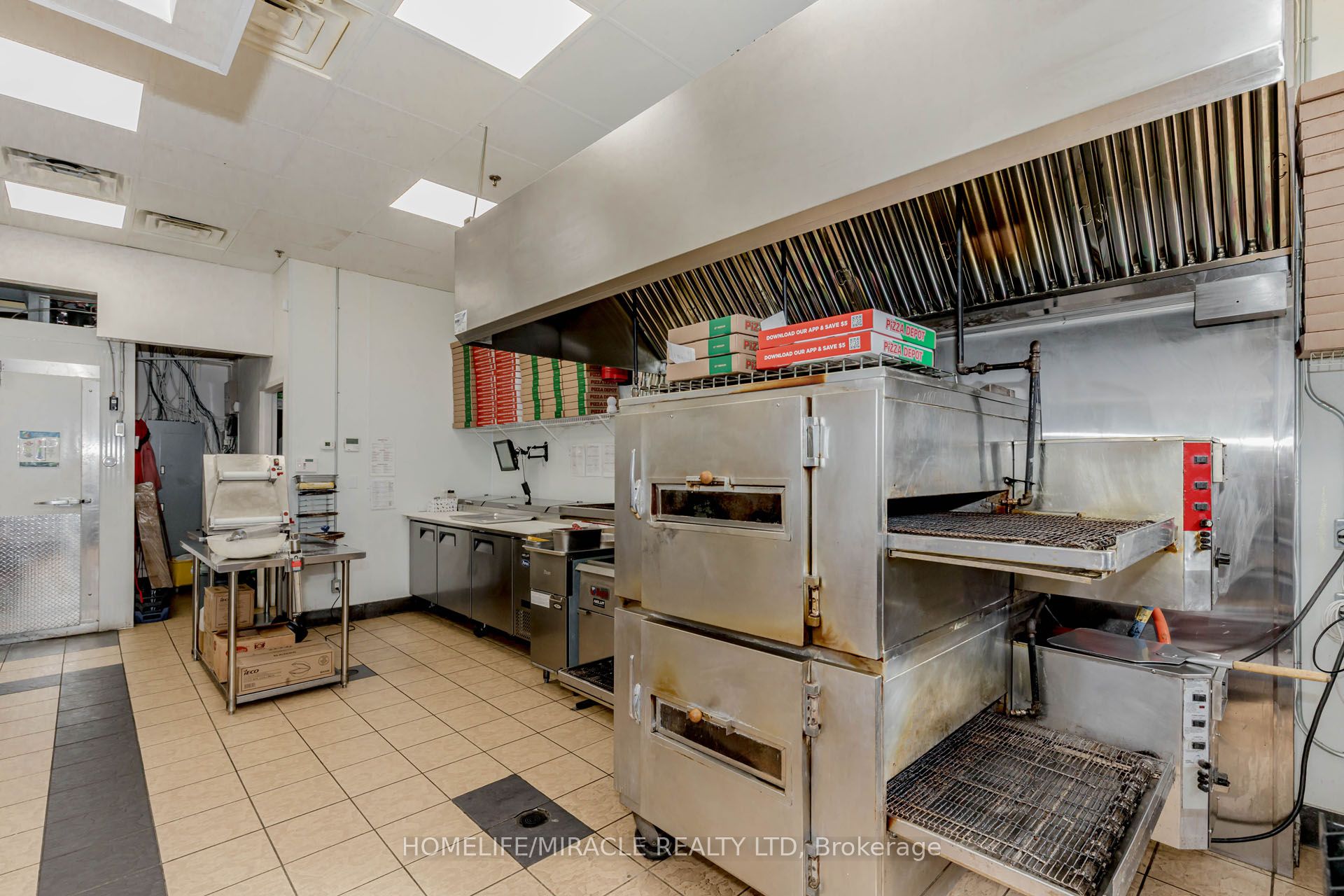 #8b - 3510 Schmon Parkway Property Photo 21