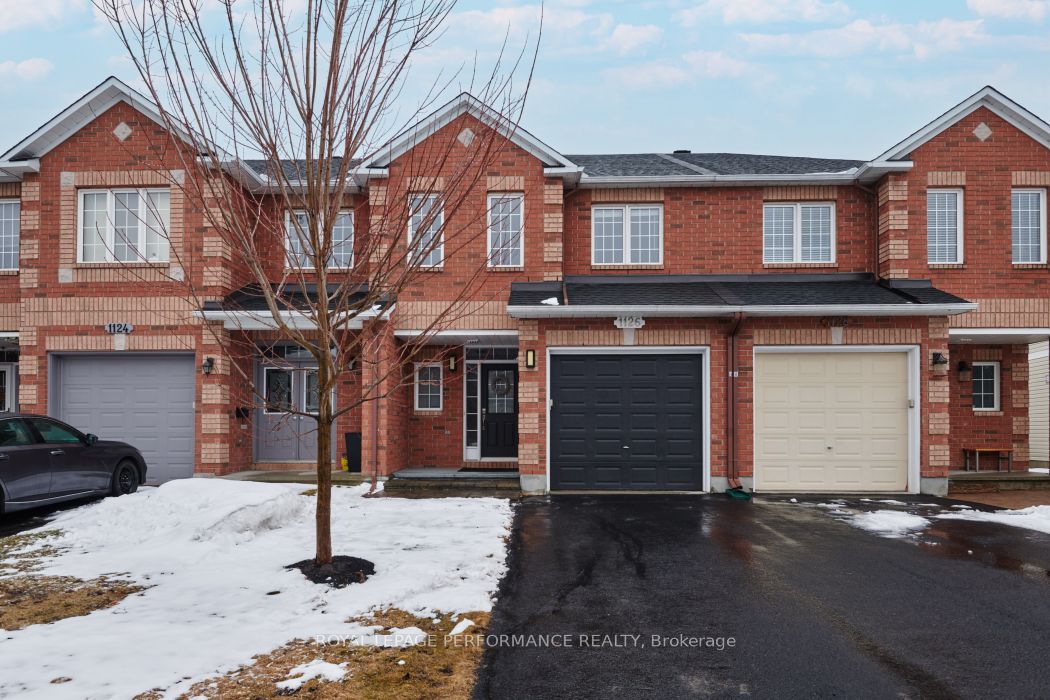 1106 Fallingbrook | Gardenway South Real Estate Listings Main Image