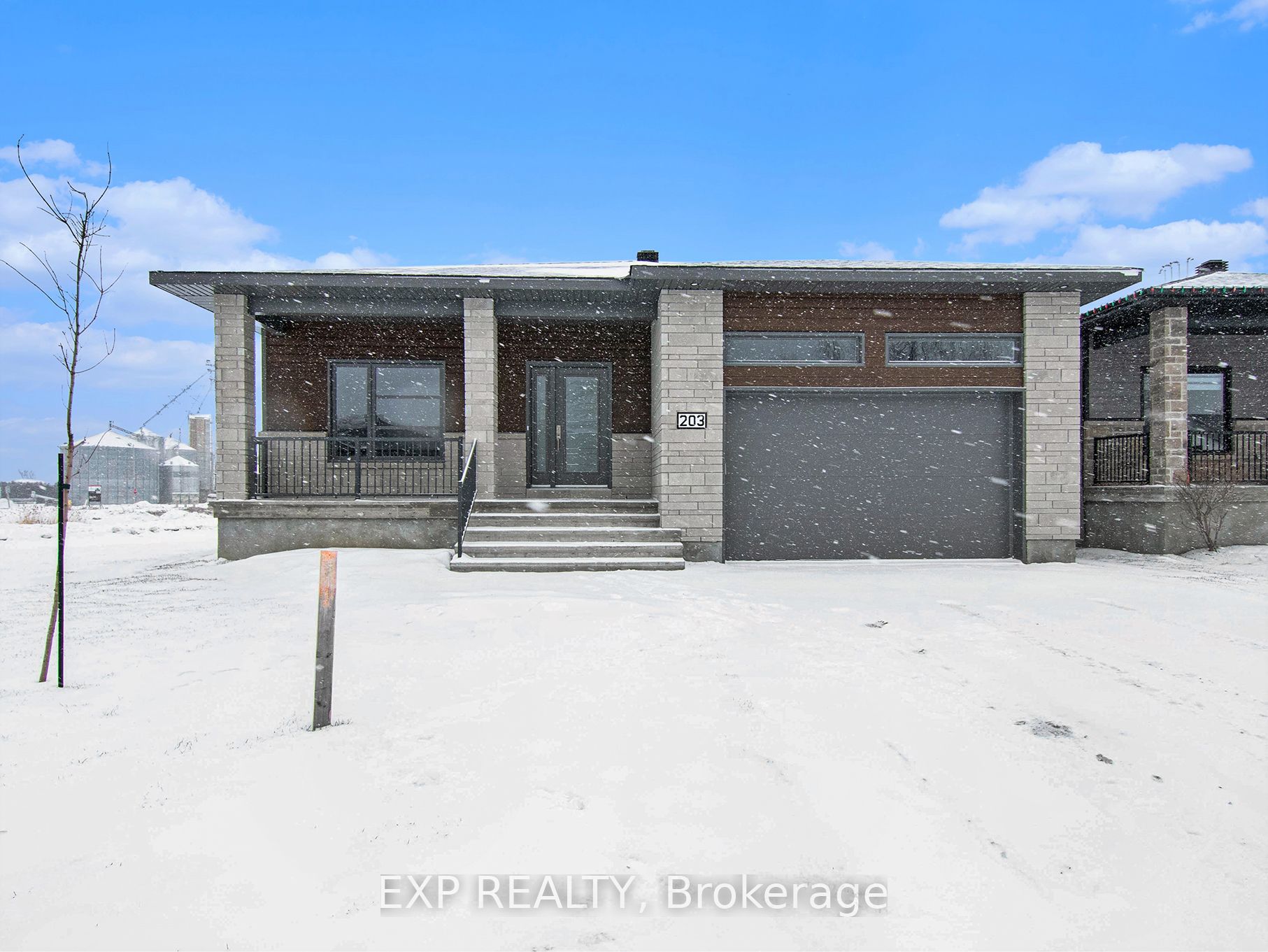 56 Mayer Street Property Photo