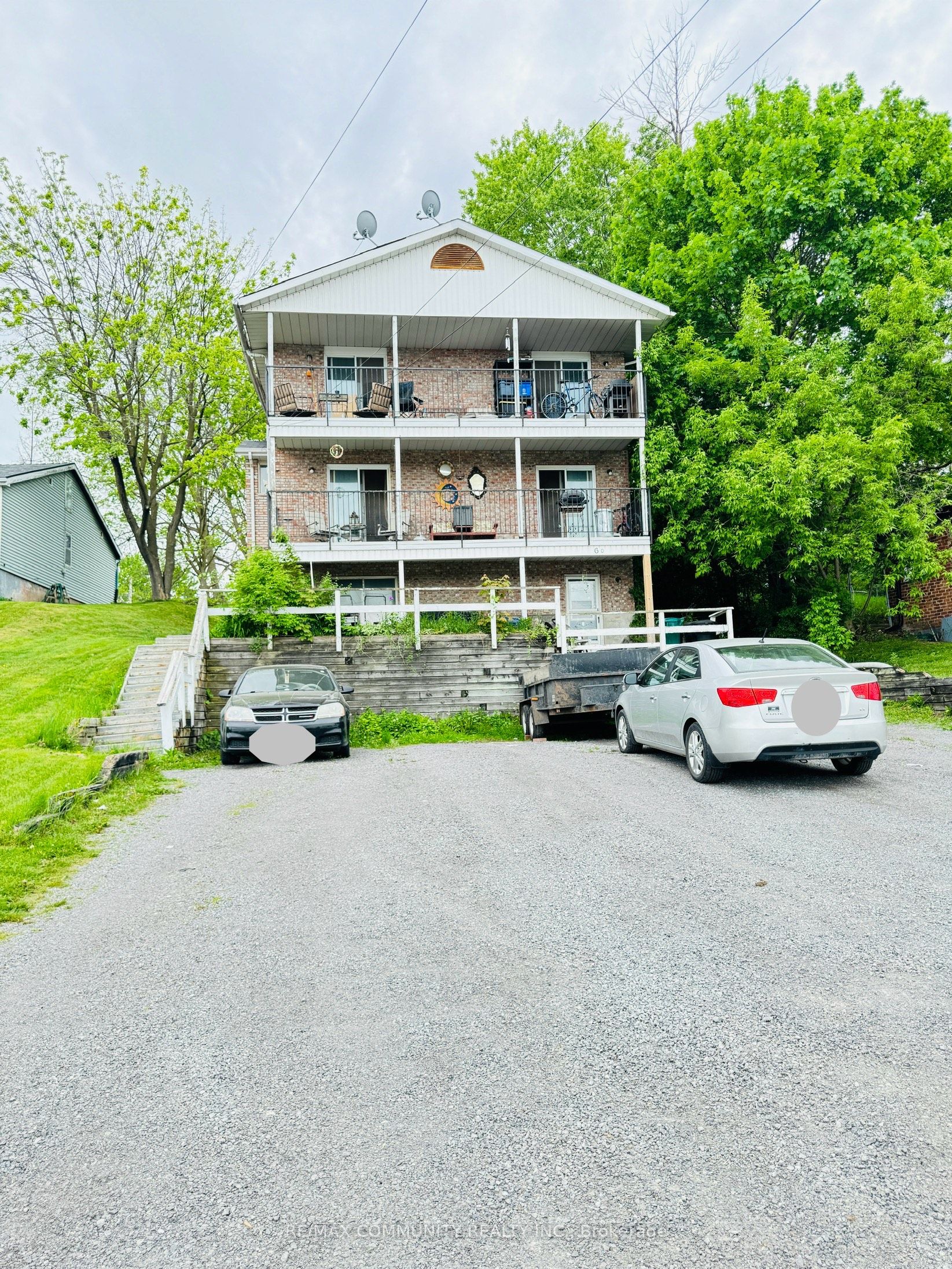 60 Wallbridge Crescent Property Photo