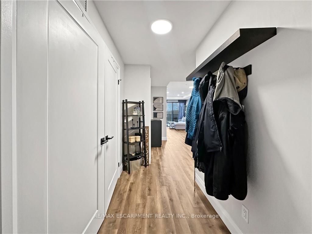 64 Main Street N 309 Property Photo 2