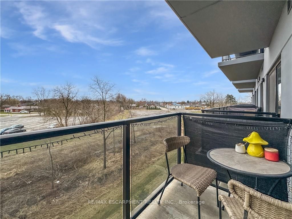 64 Main Street N 309 Property Photo 22