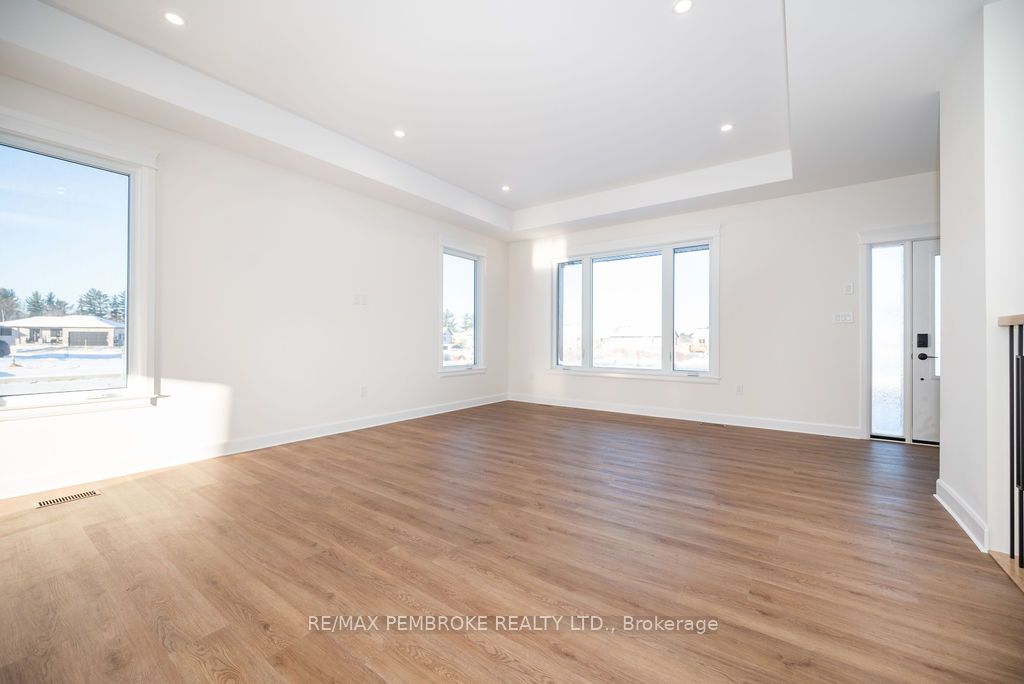 52 Wilson Avenue Property Photo 7