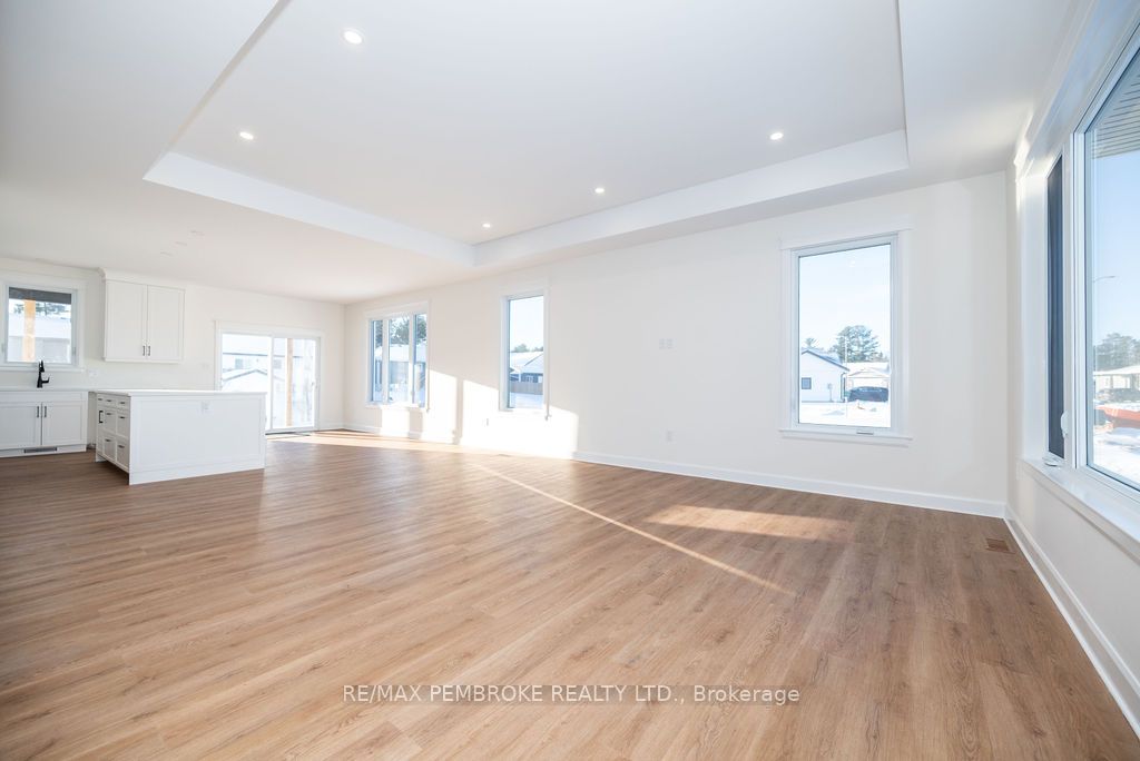 52 Wilson Avenue Property Photo 8