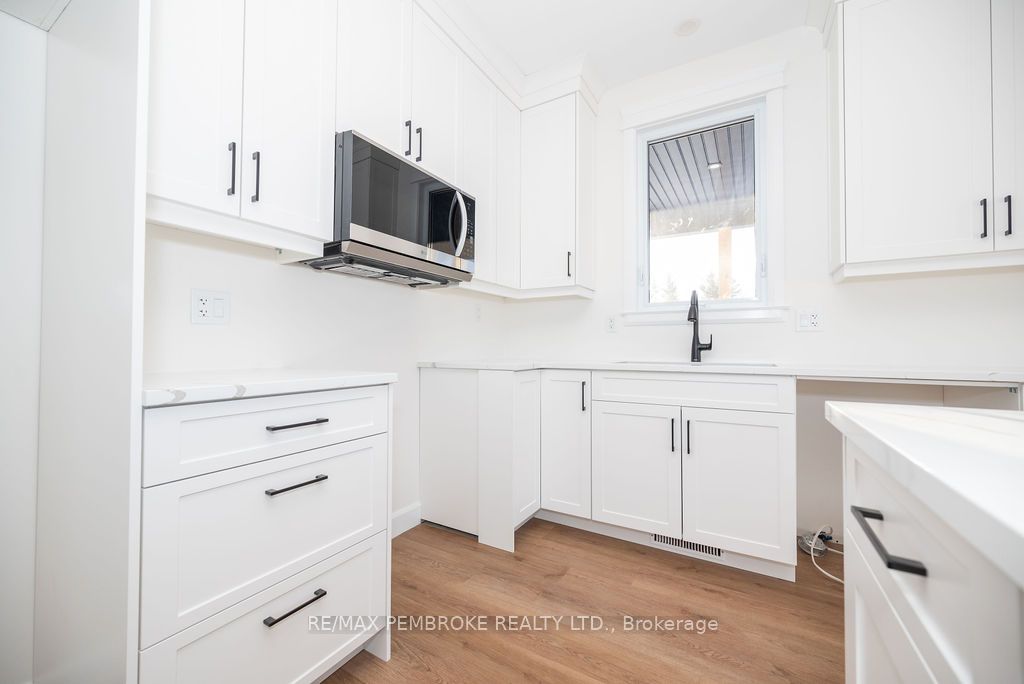 52 Wilson Avenue Property Photo 11