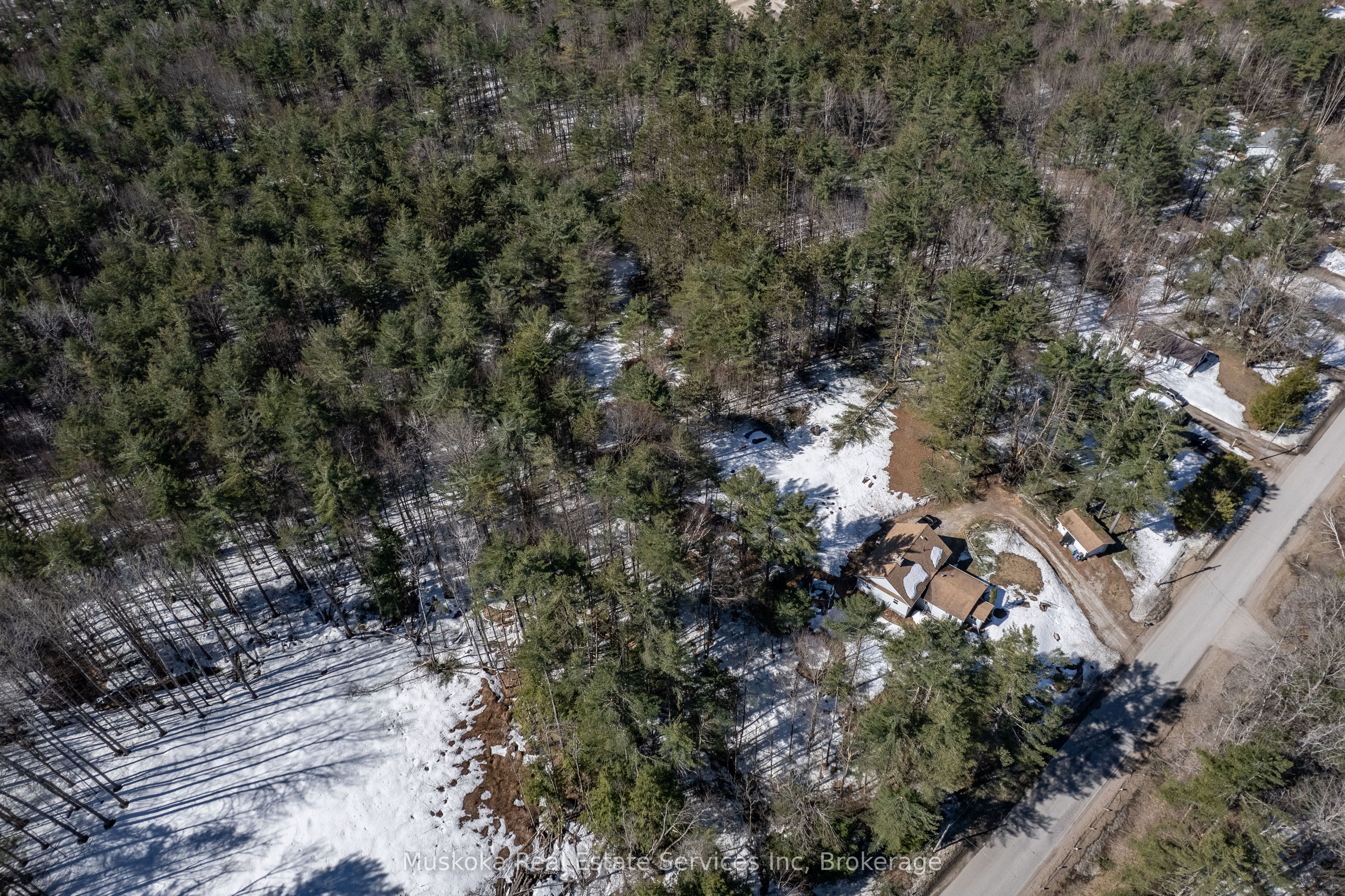 1023 Sparrow Lake Route Property Photo 19