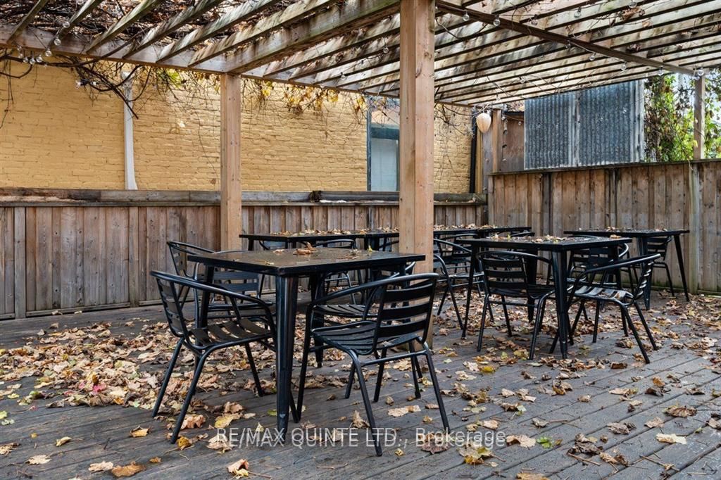 275 Main Street Property Photo 13