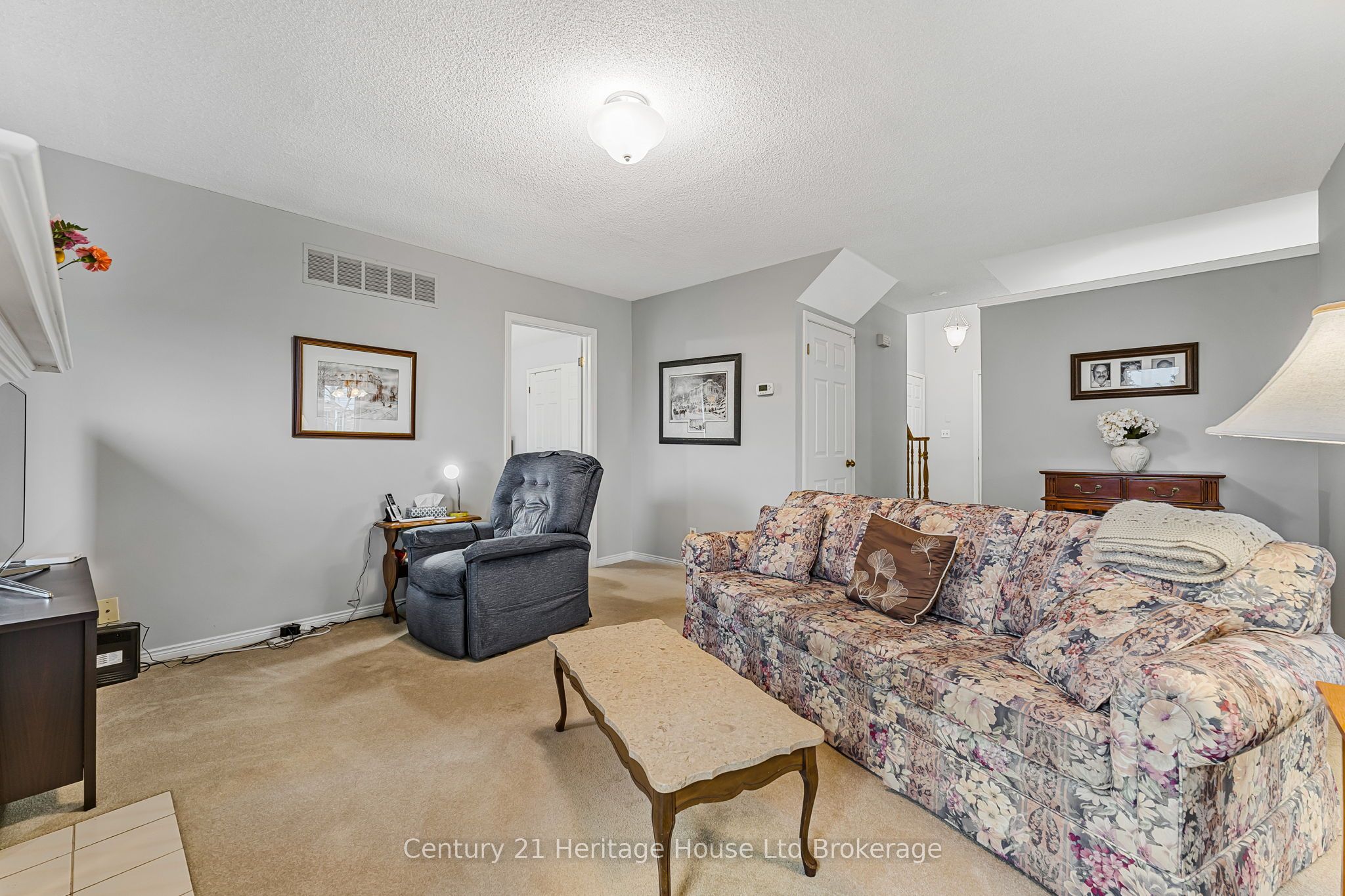 4169 Strawberry Ct Property Photo 20