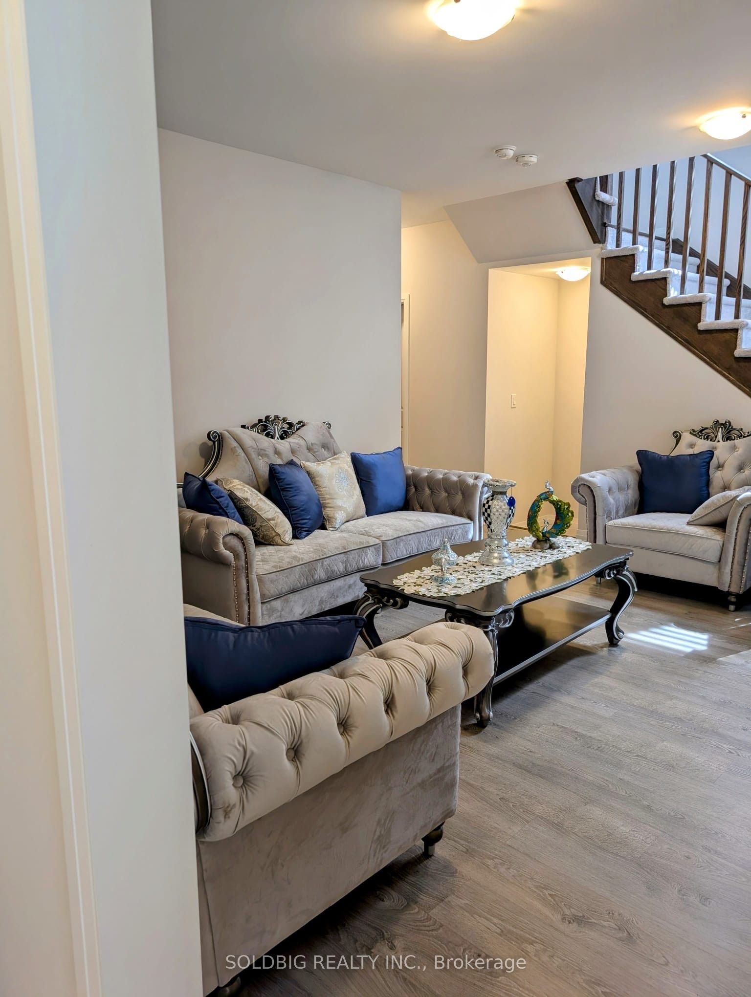 50 Prince Philip Boulevard Property Photo 2