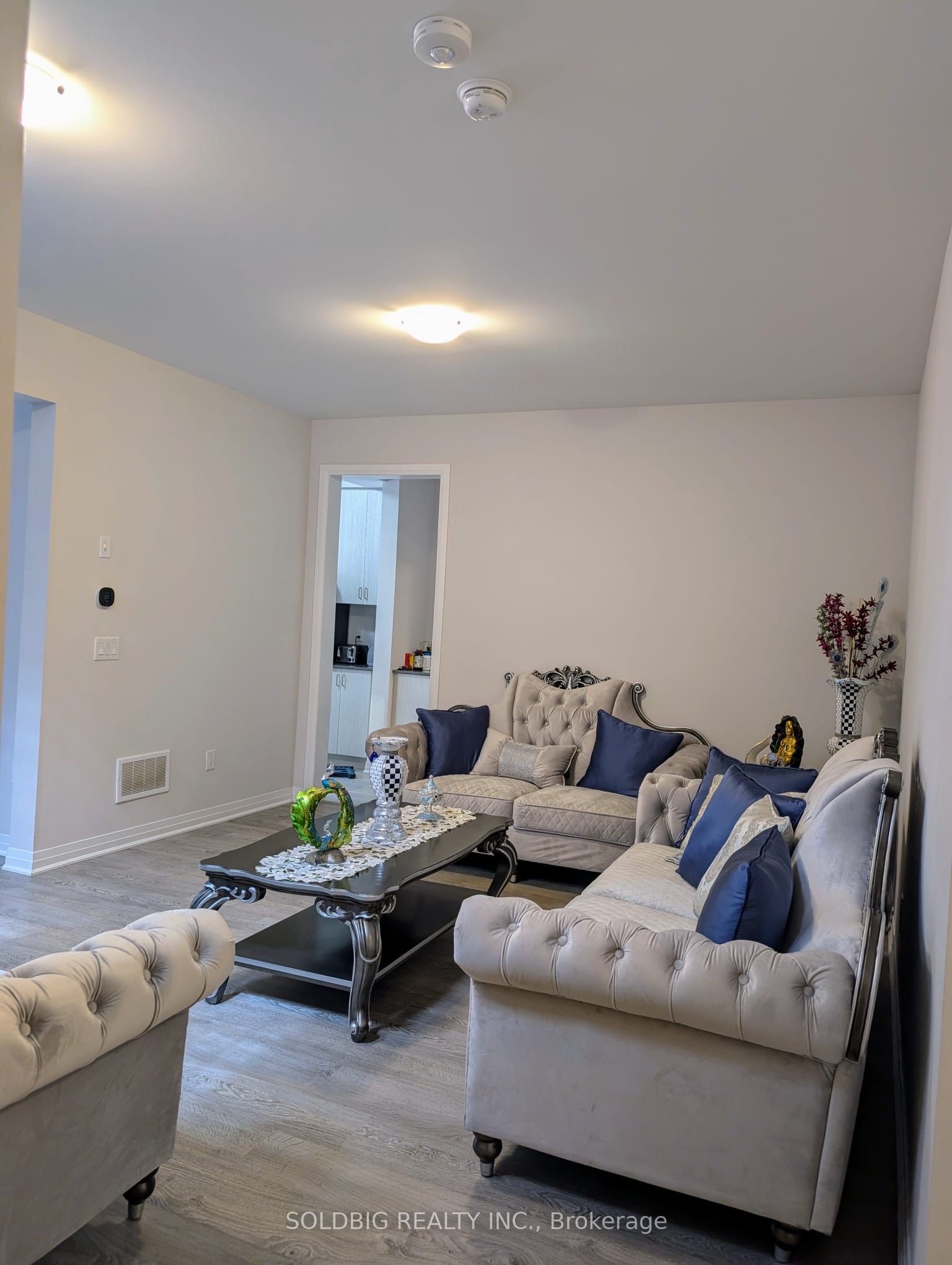 50 Prince Philip Boulevard Property Photo 6