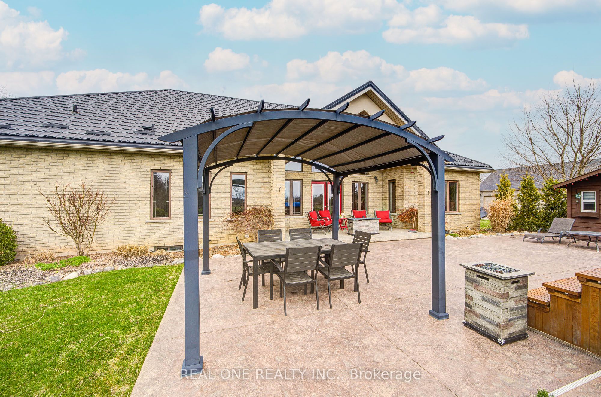 492 Scenic Drive Property Photo 46