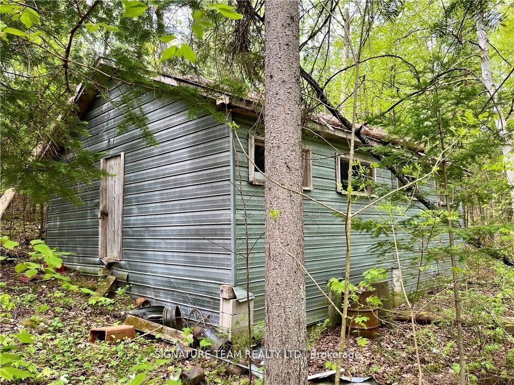 122 Western Drive Property Photo 12
