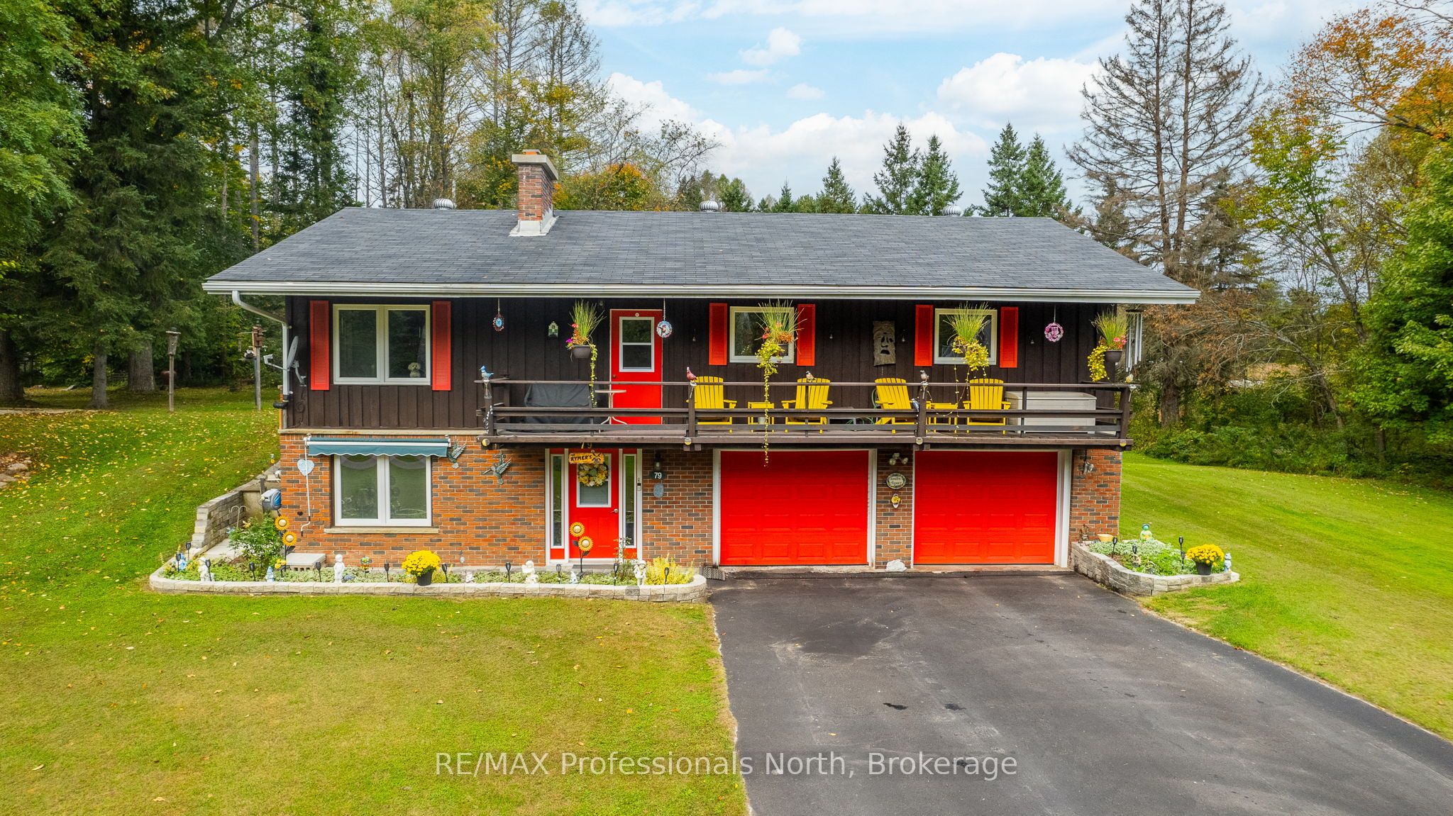 79 Invergordon Avenue Property Photo