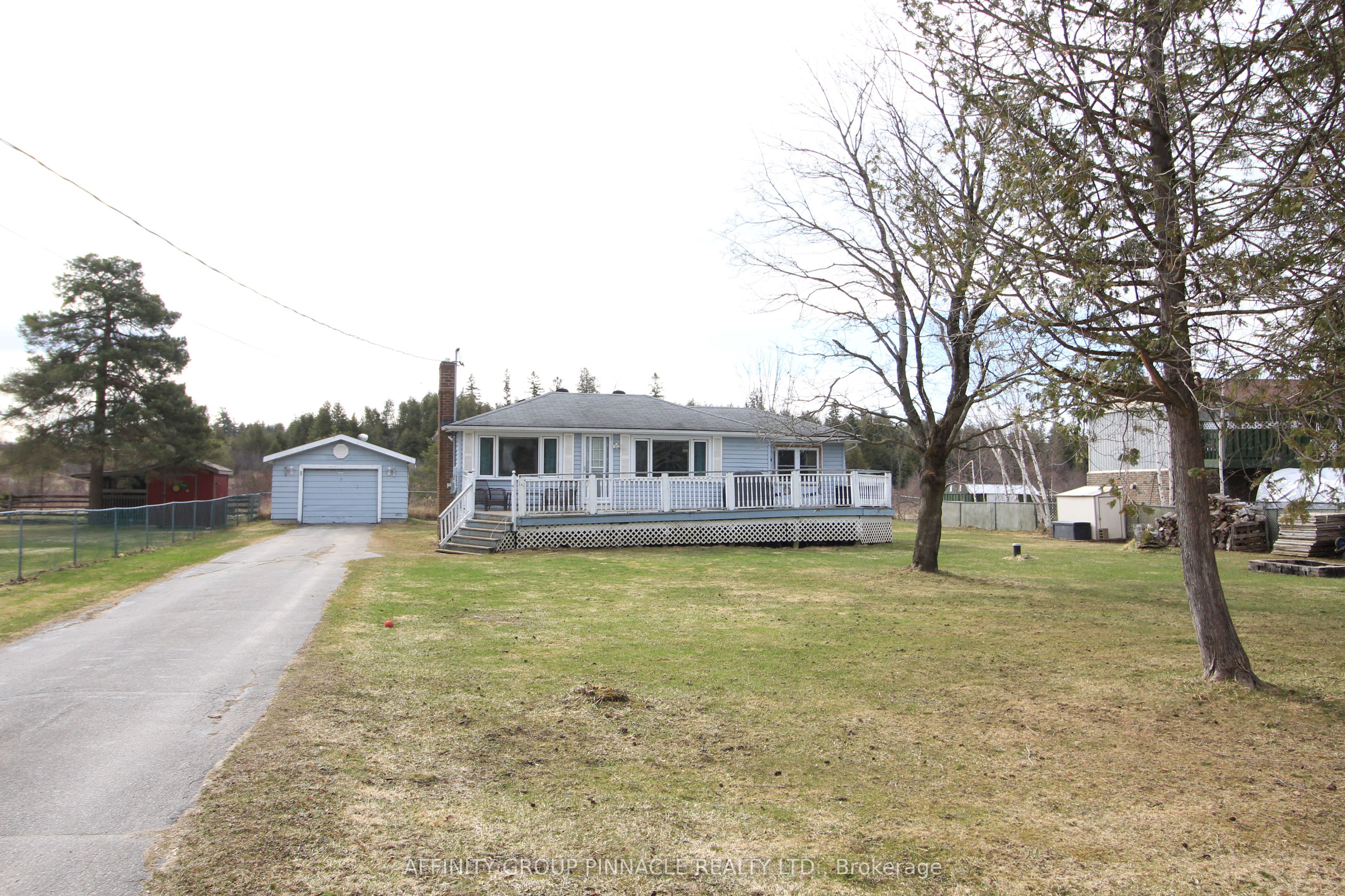 82 Driftwood Shores Road Property Photo