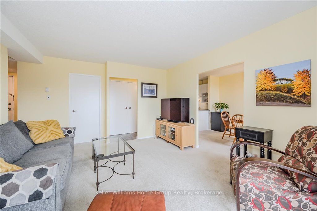 93 Westwood Road 403 Property Photo 16