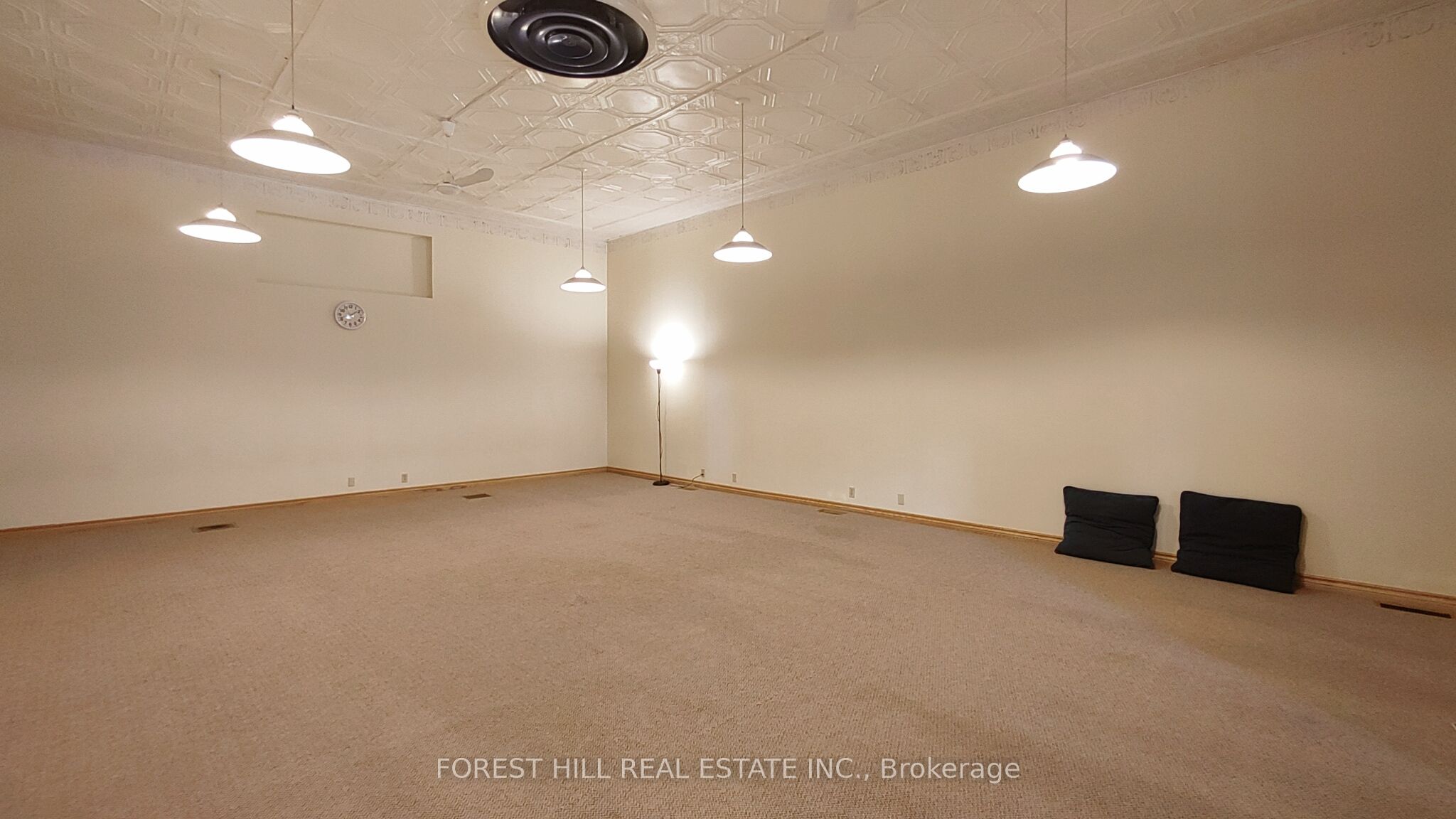 357 Wilmont Ave Property Photo 5