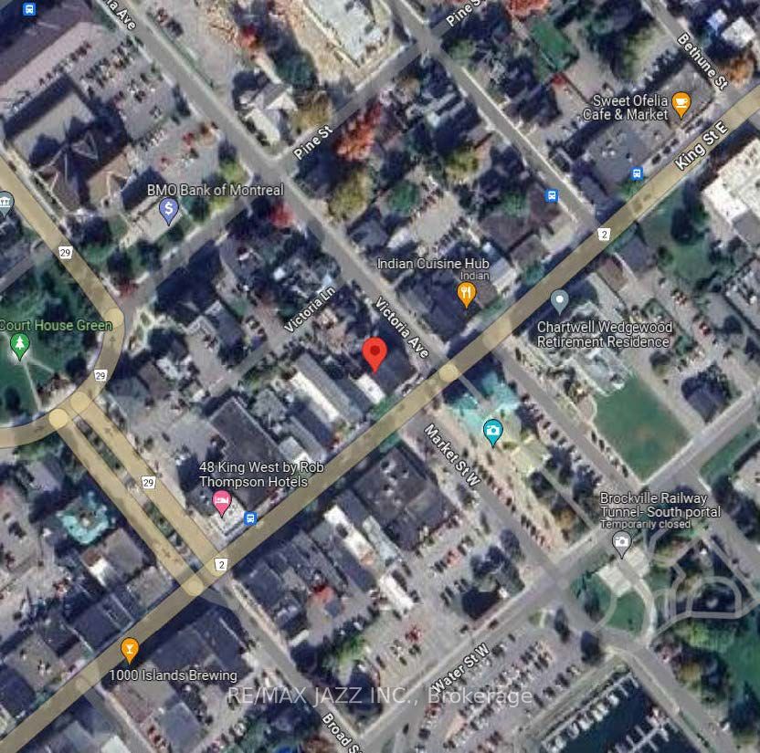 2 King St E Property Photo 10