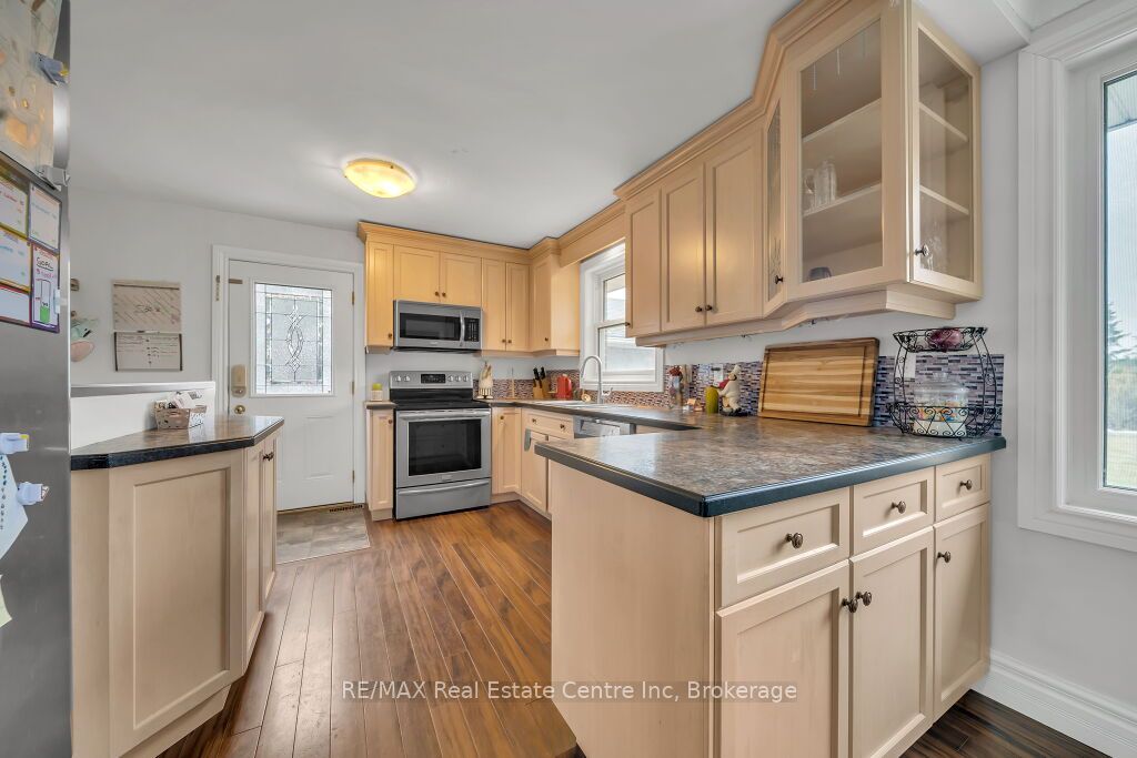 26 Brock Road Property Photo 8