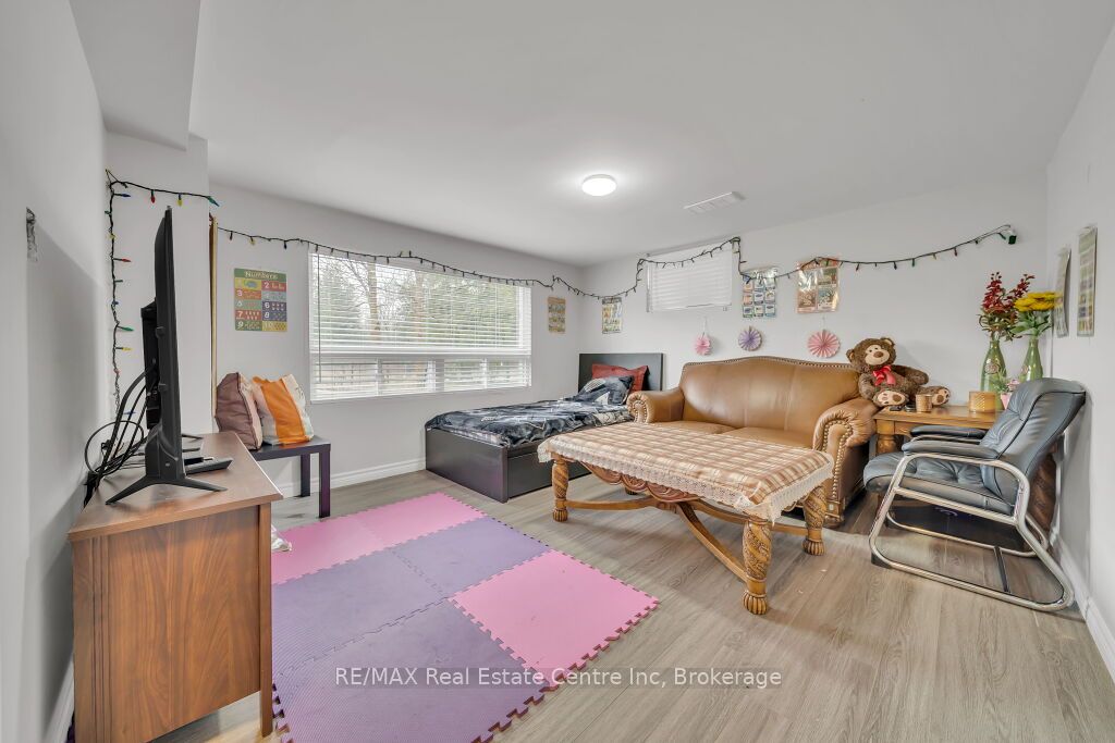 26 Brock Road Property Photo 17