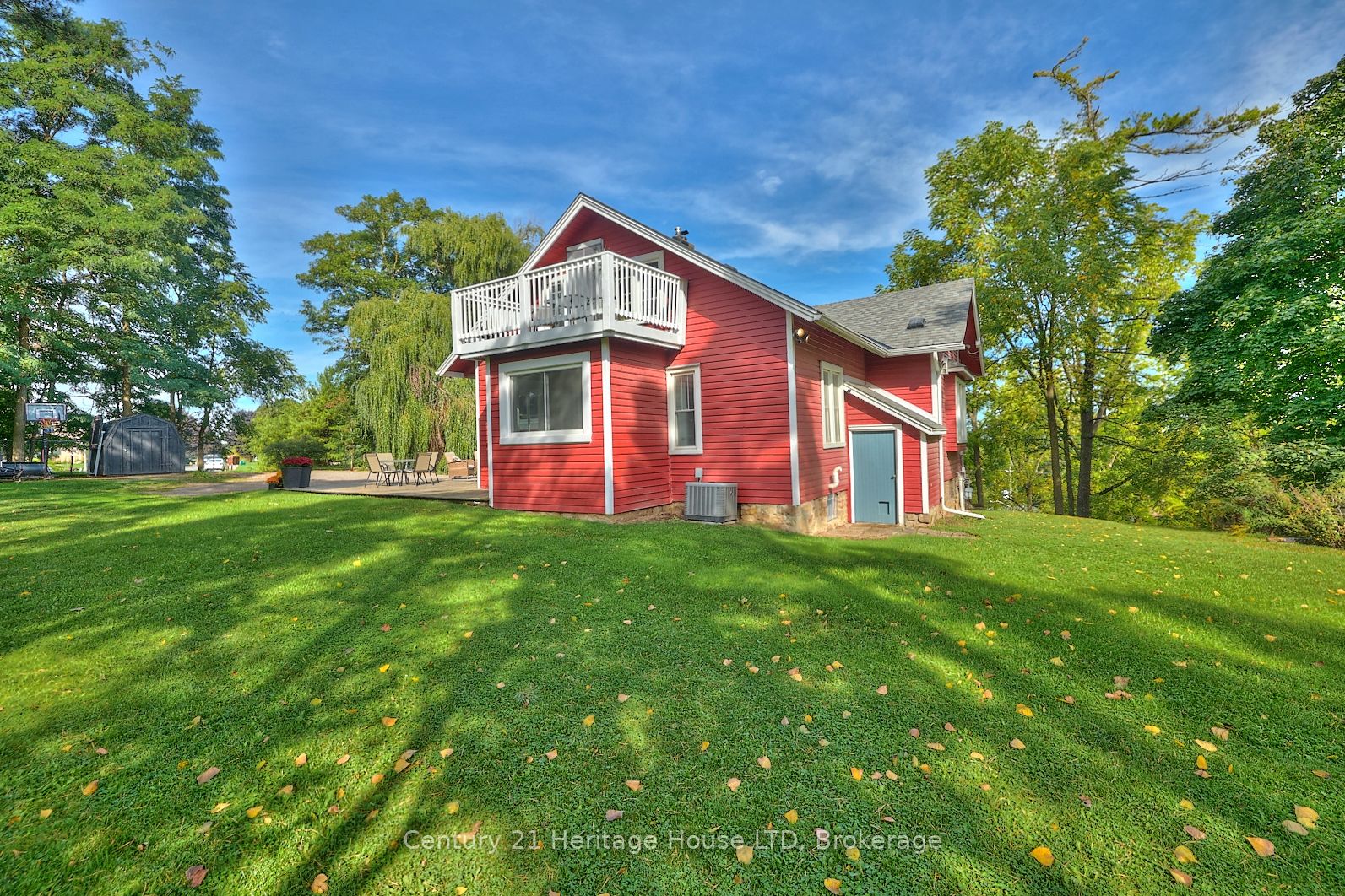 3426 King St Property Photo 10