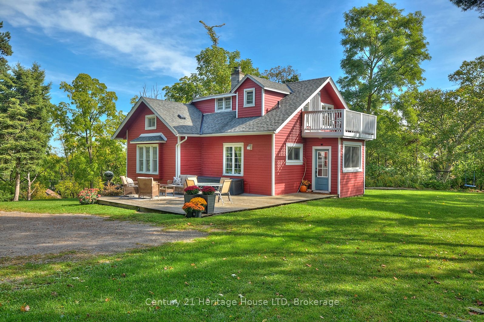 3426 King St Property Photo 11