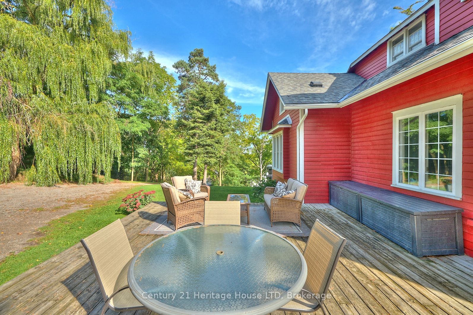 3426 King St Property Photo 13