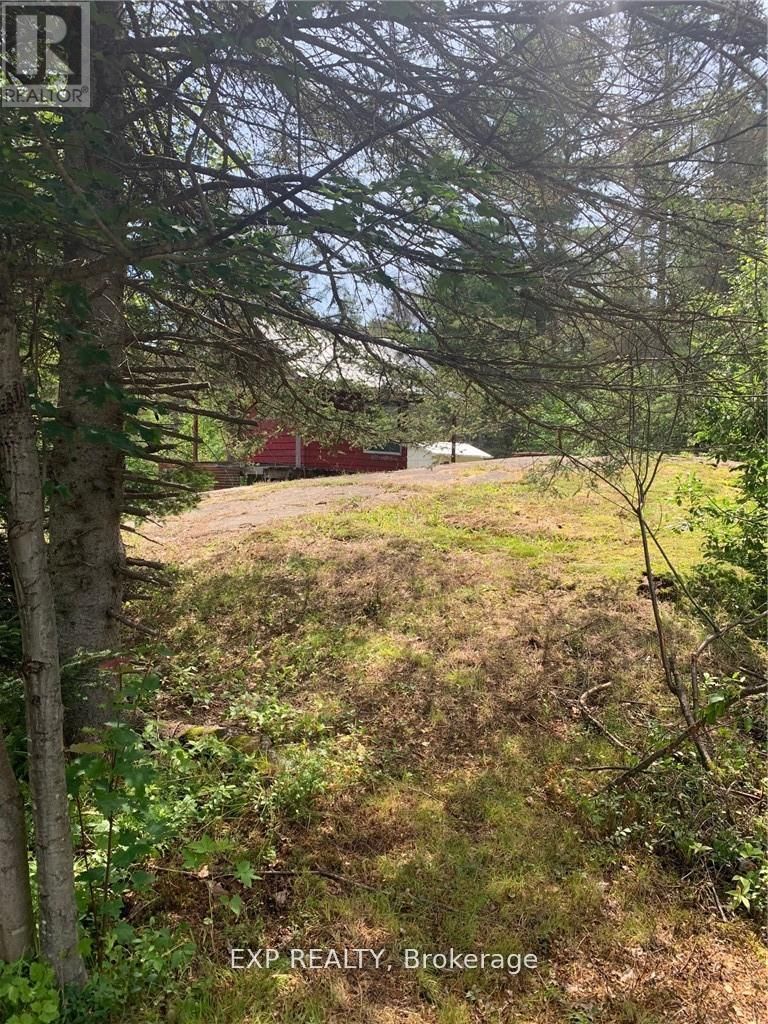 730 Dean Lake Rd Property Photo 6