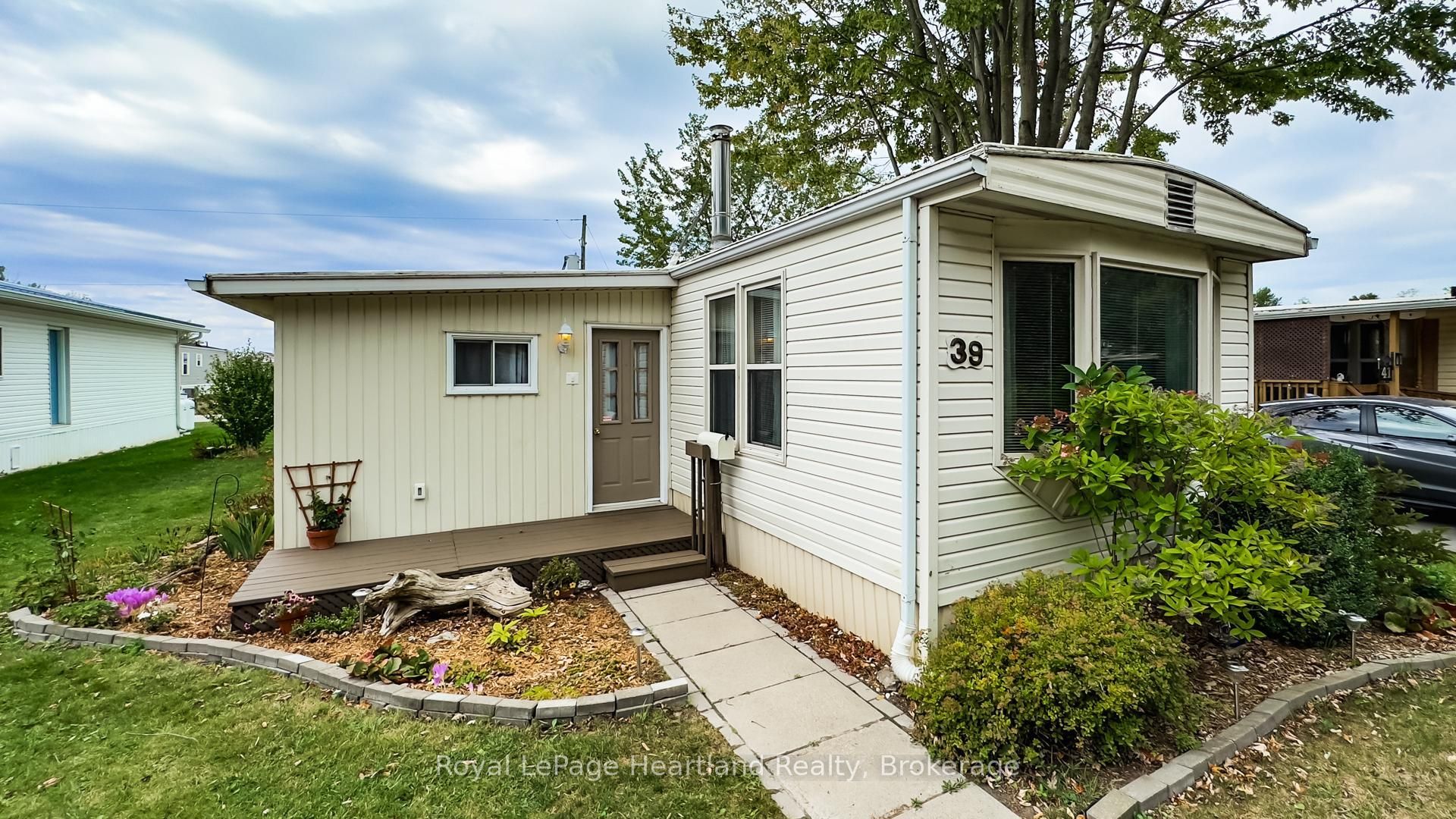 39 Cranberry Drive Property Photo