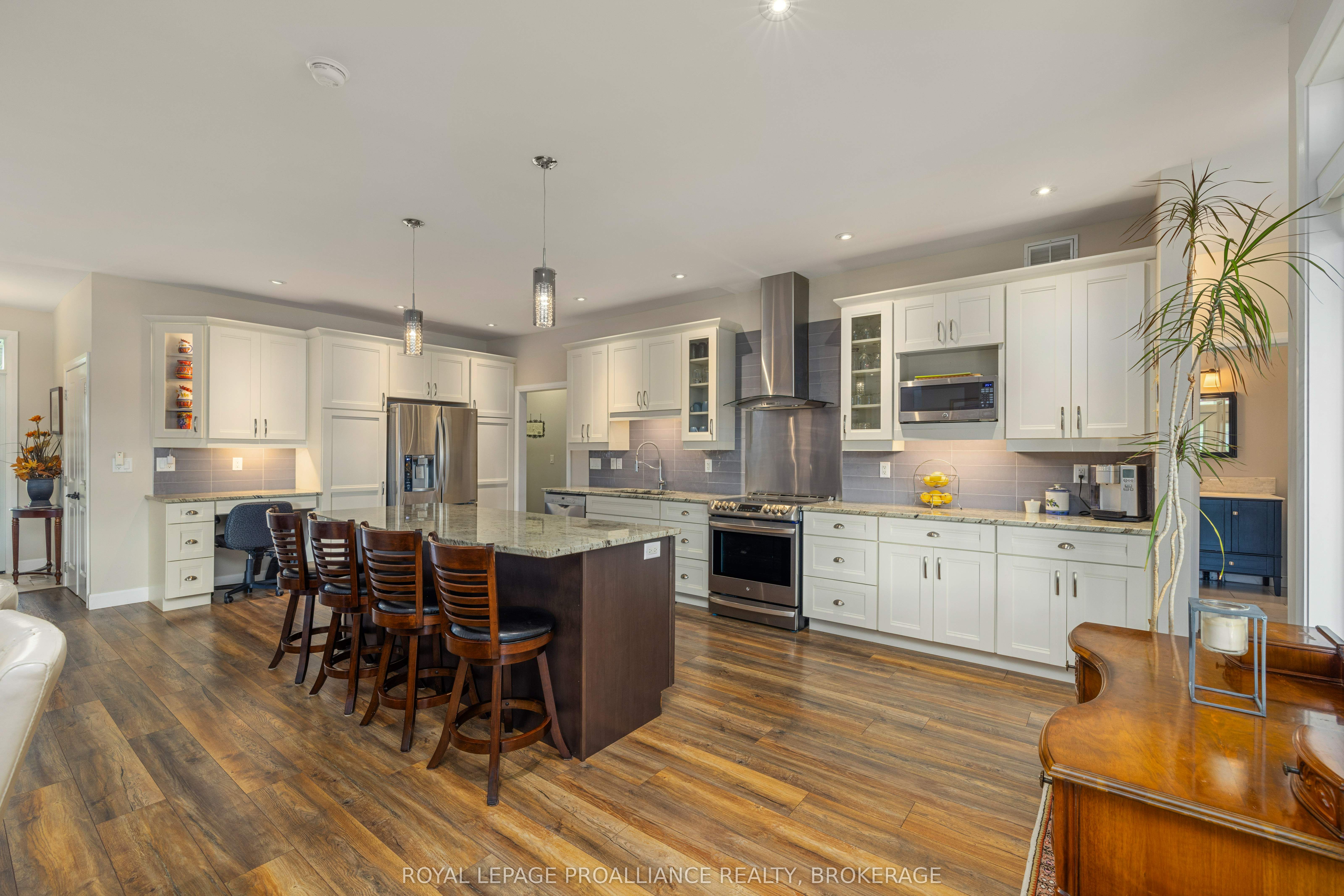 51 Applewood Cove Drive Property Photo 6