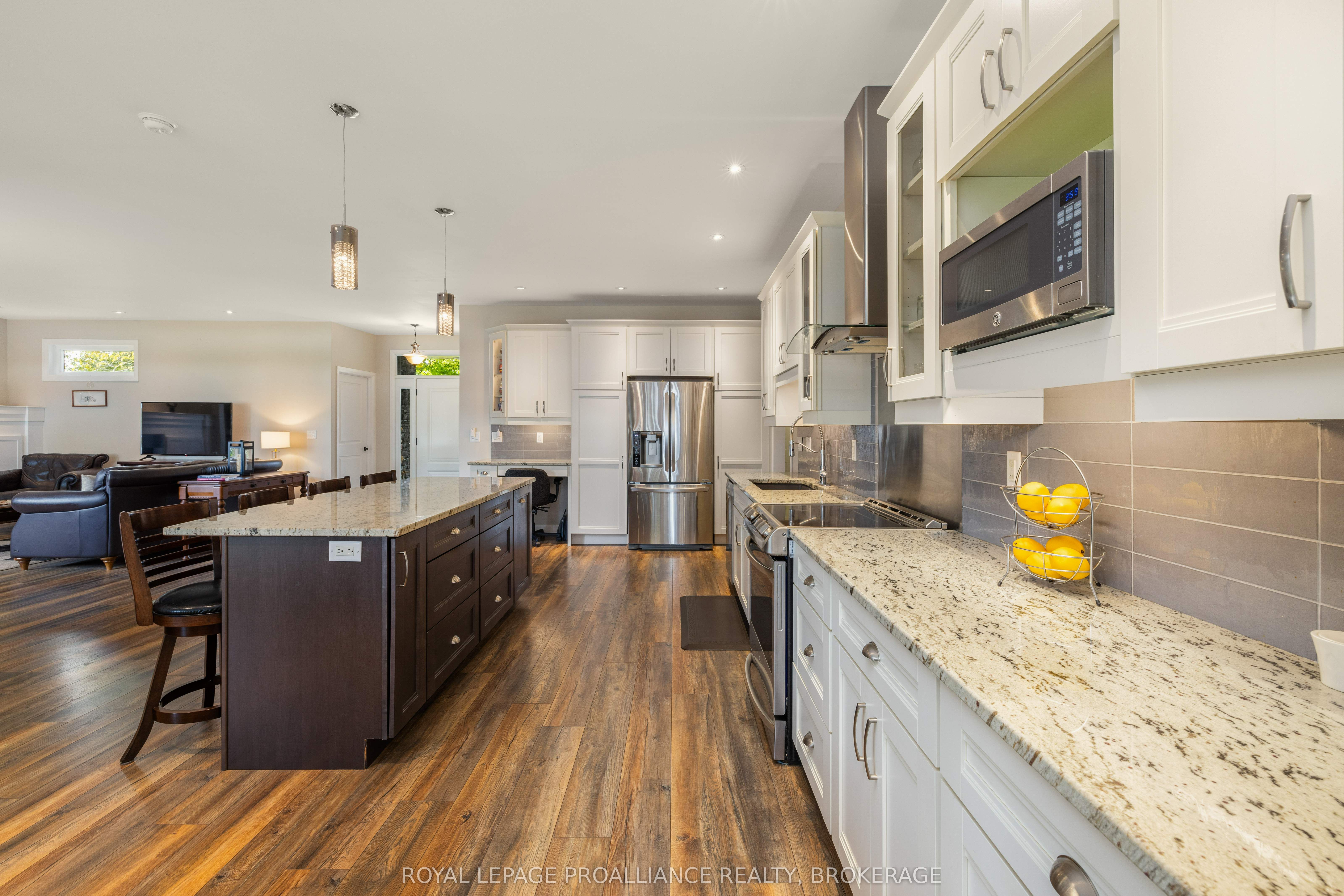 51 Applewood Cove Drive Property Photo 10