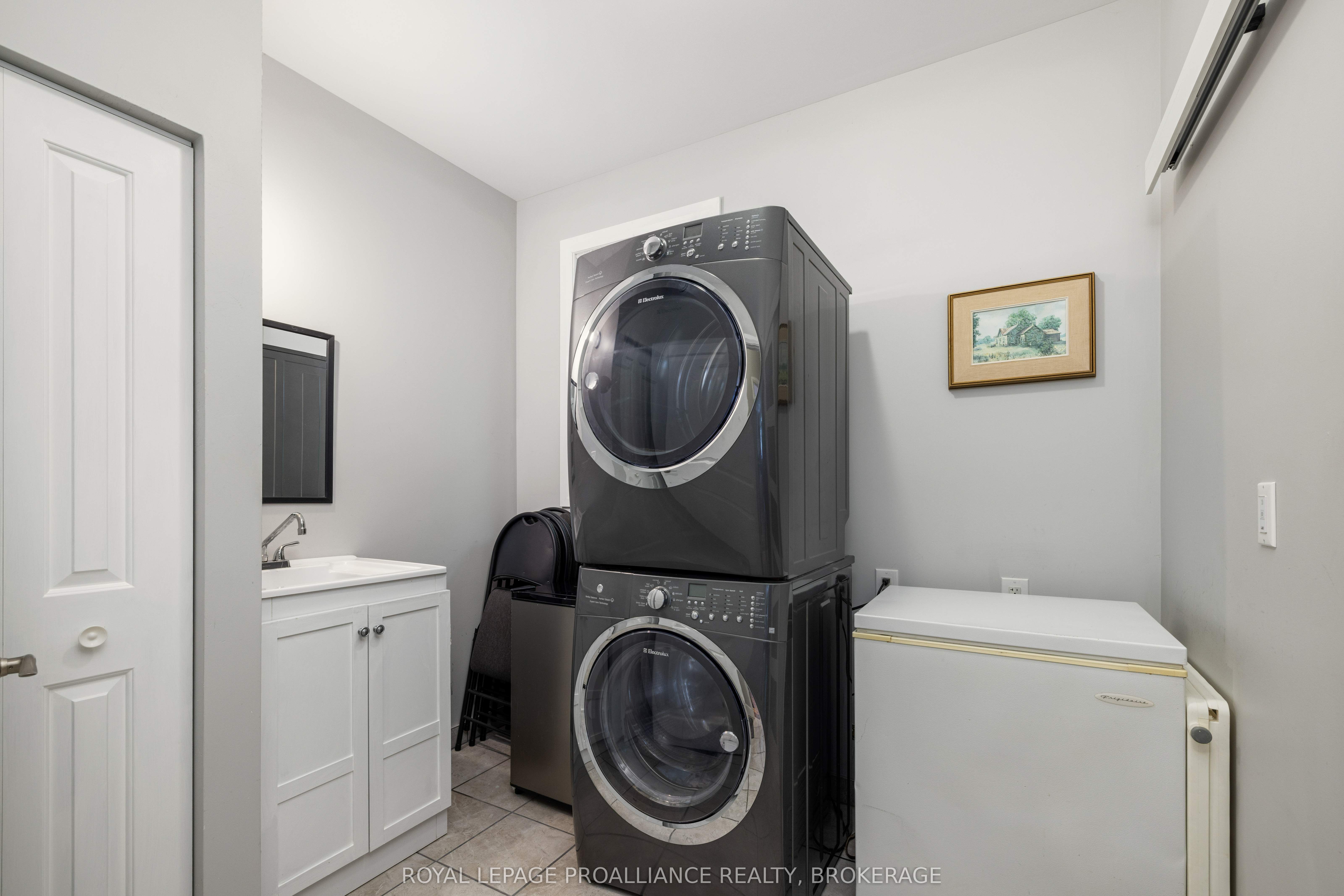 51 Applewood Cove Drive Property Photo 18