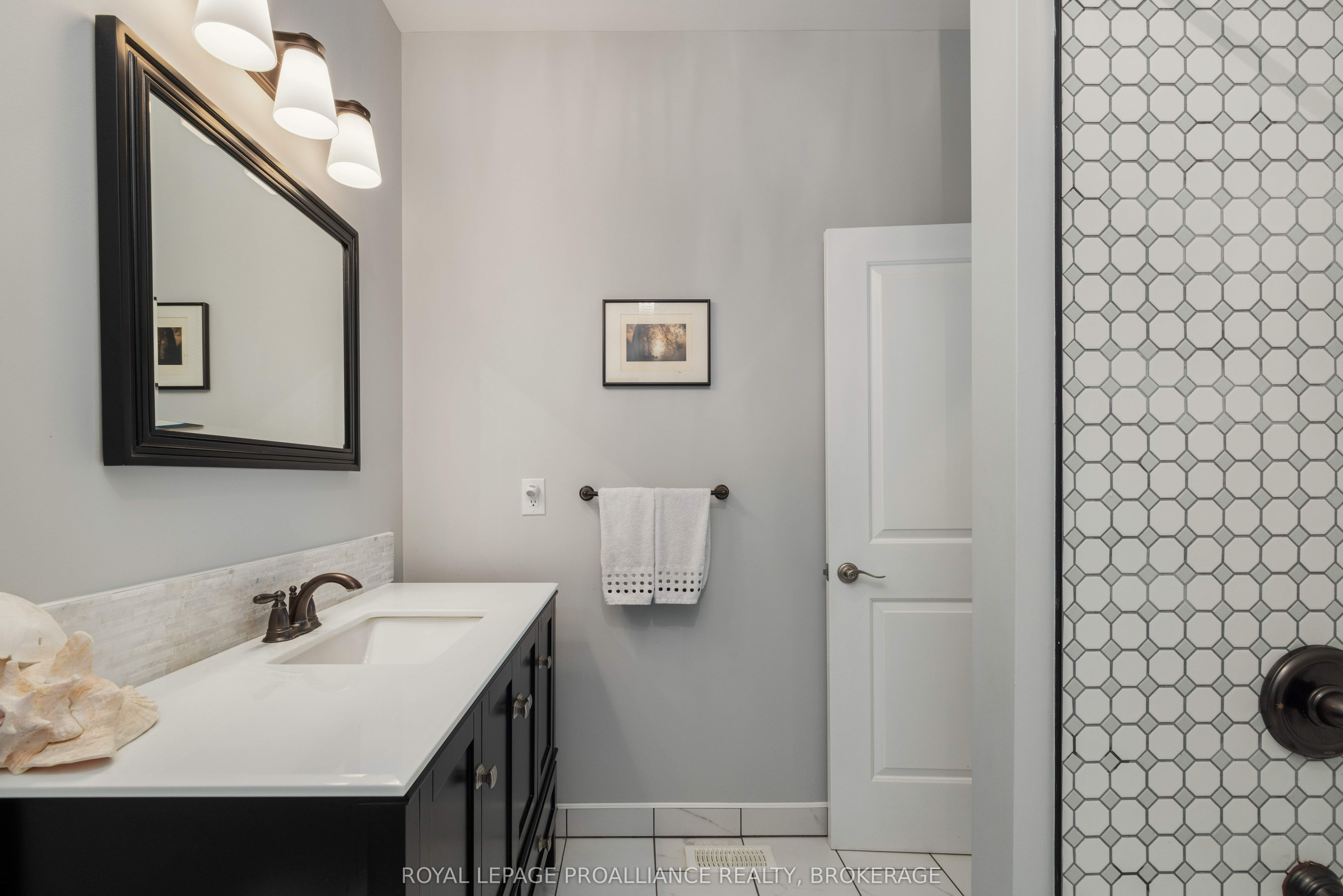 51 Applewood Cove Drive Property Photo 25