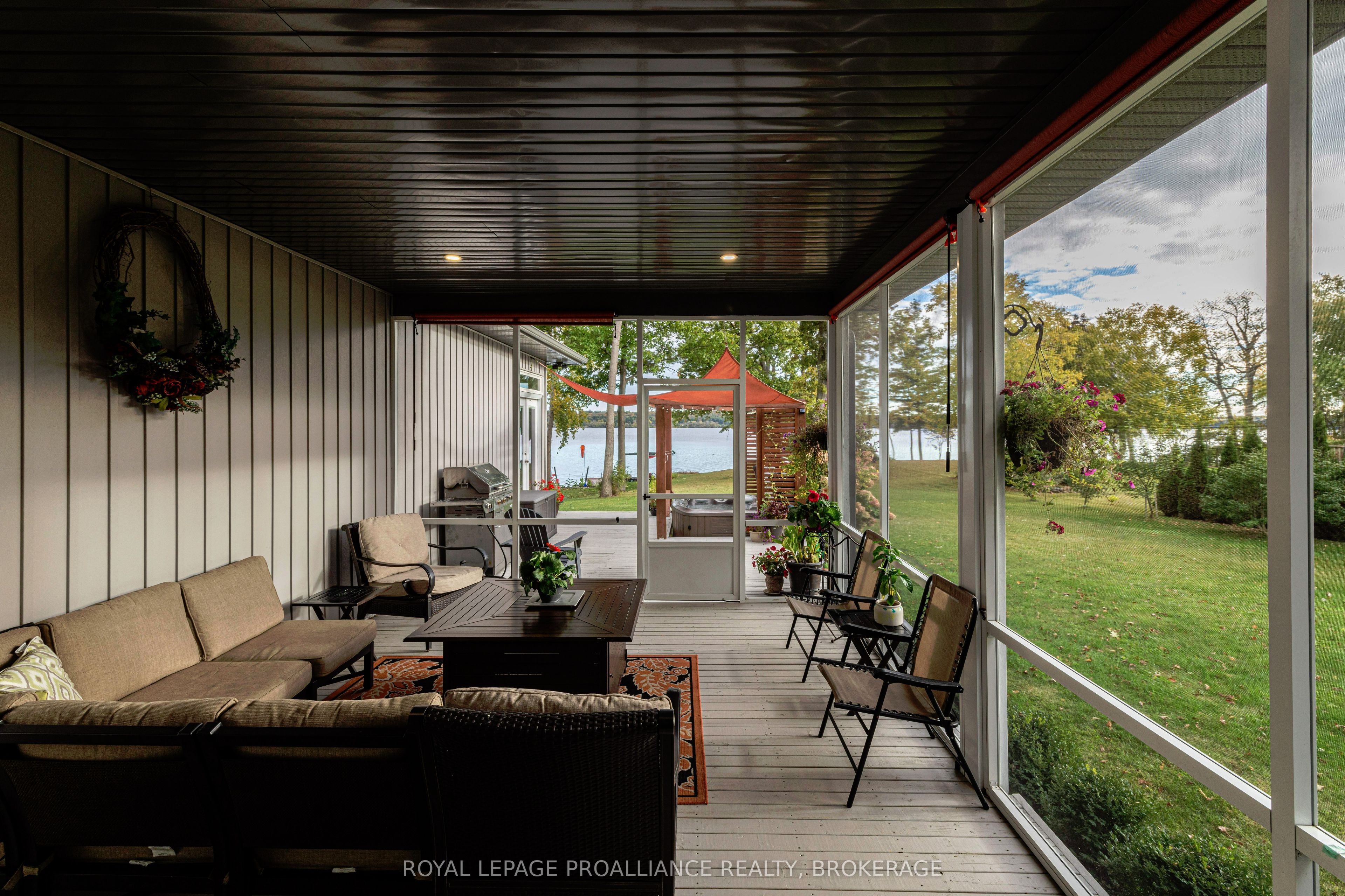 51 Applewood Cove Drive Property Photo 27