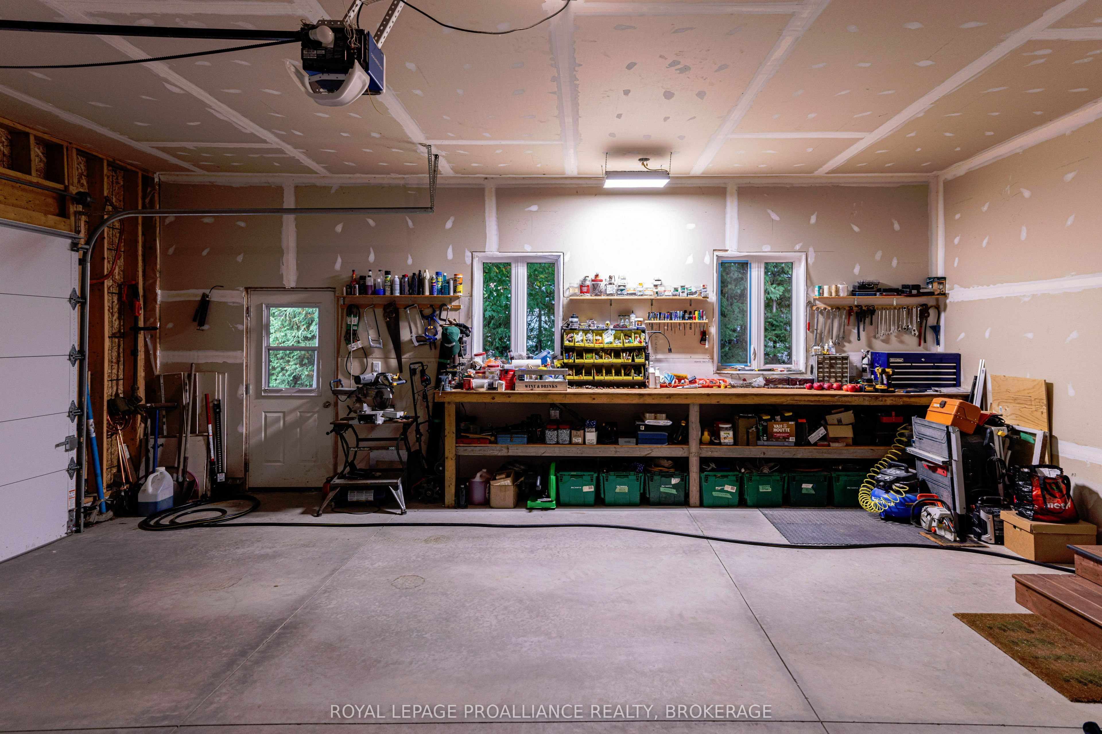 51 Applewood Cove Drive Property Photo 35