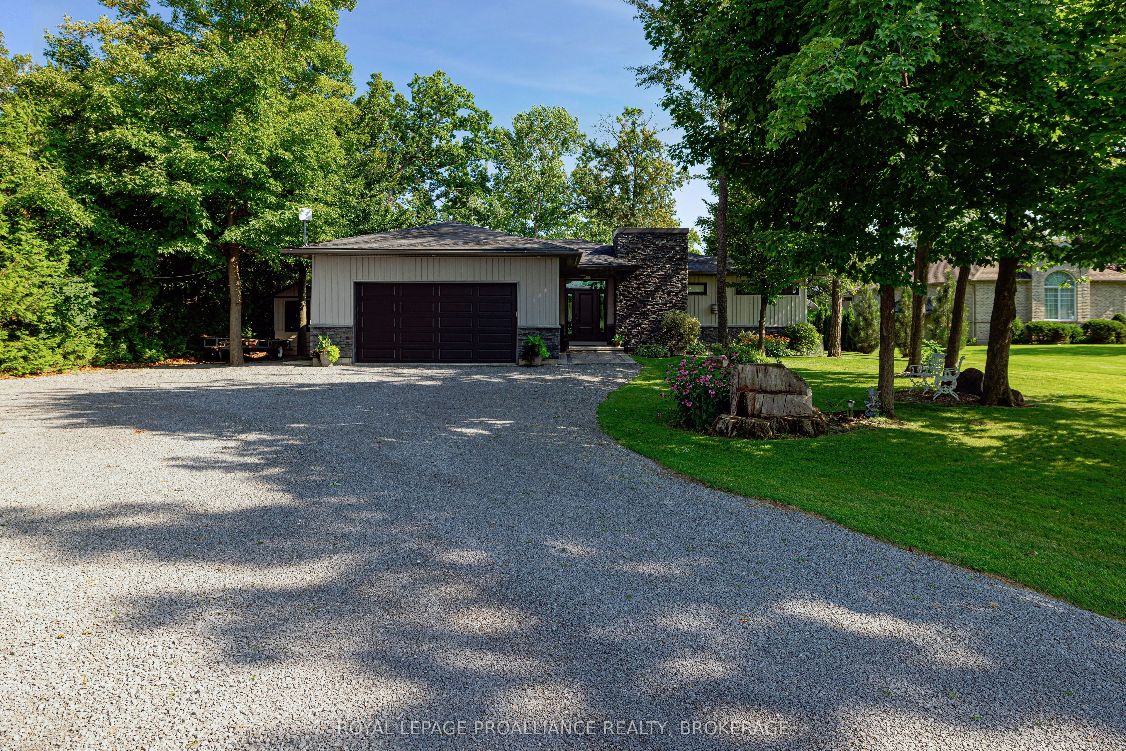 51 Applewood Cove Drive Property Photo 36