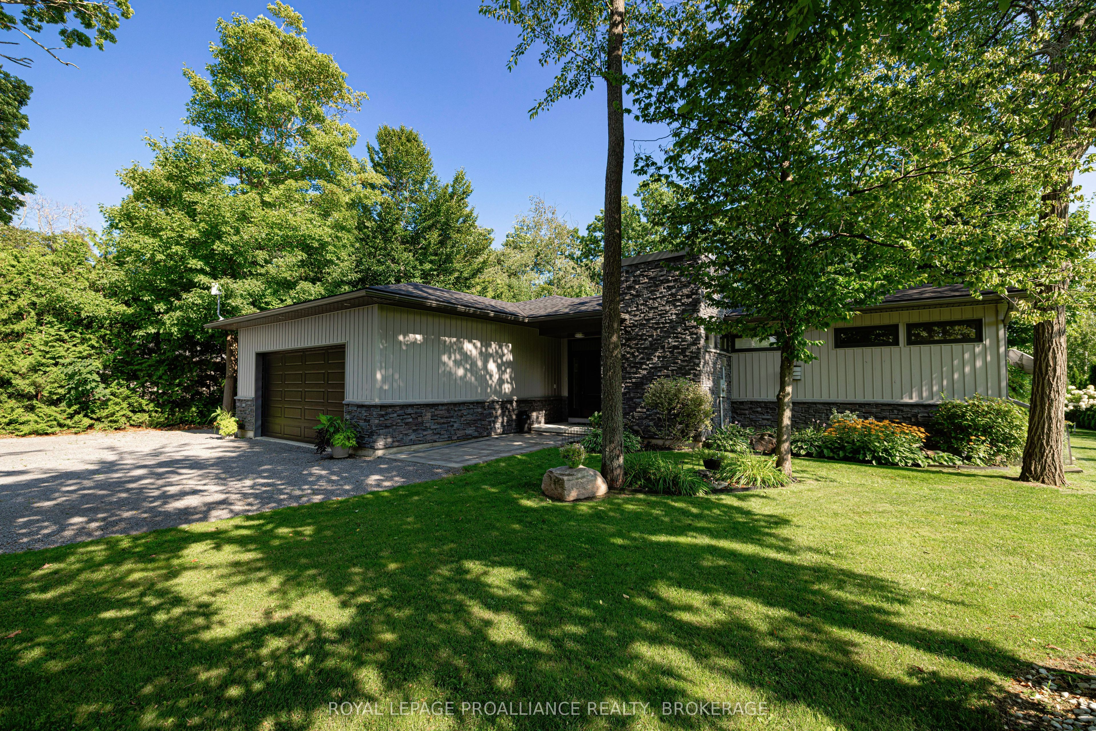 51 Applewood Cove Drive Property Photo 40