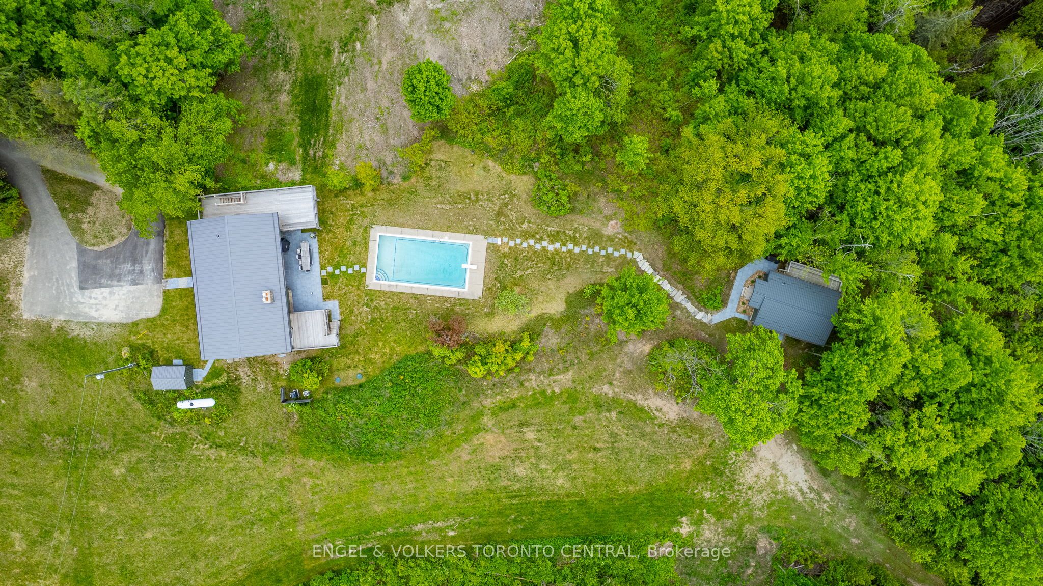 795481 3rd Line Ehs N/a Property Photo 45