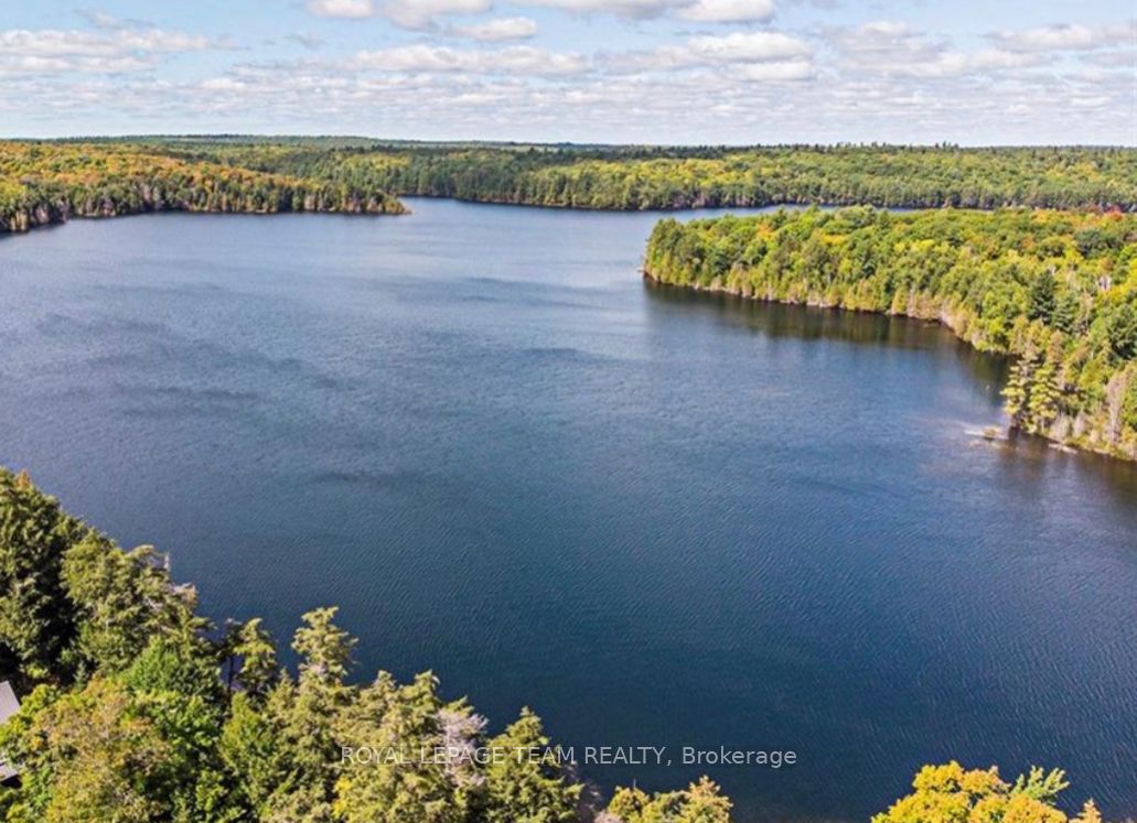 2087b Grindstone Lake Road N Property Photo 20