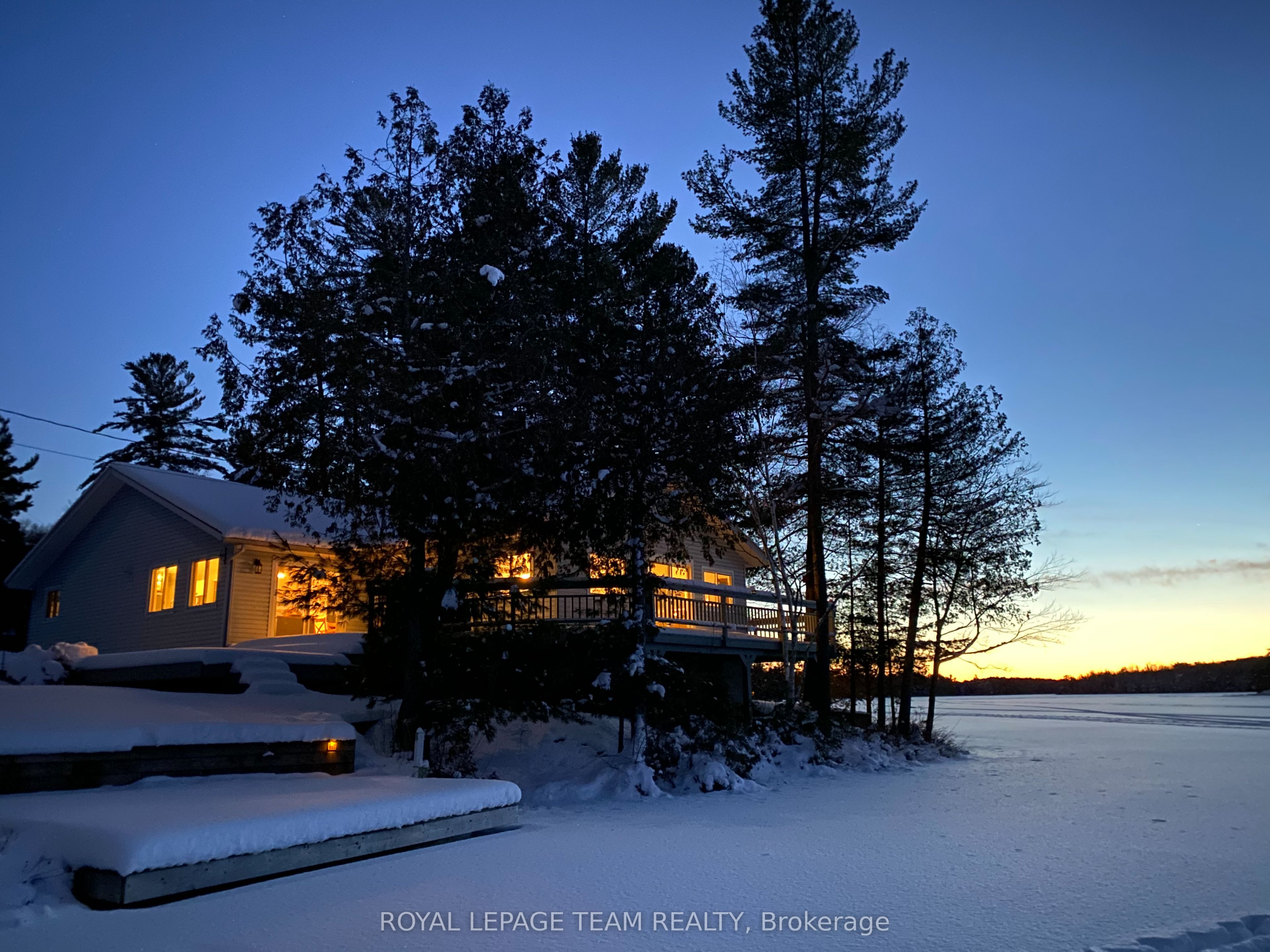 2087b Grindstone Lake Road N Property Photo 21