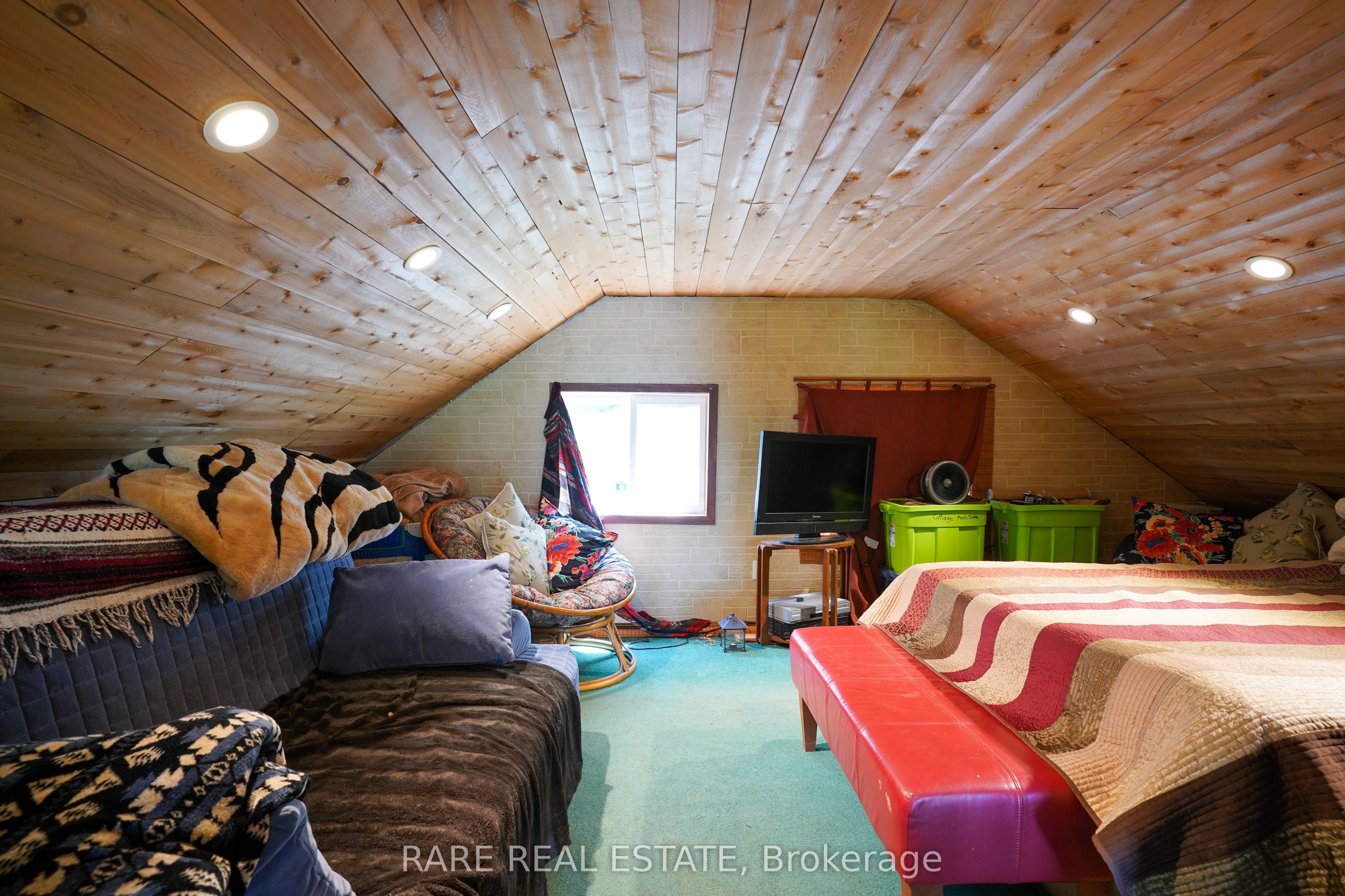 139d Petit Lane Property Photo 10