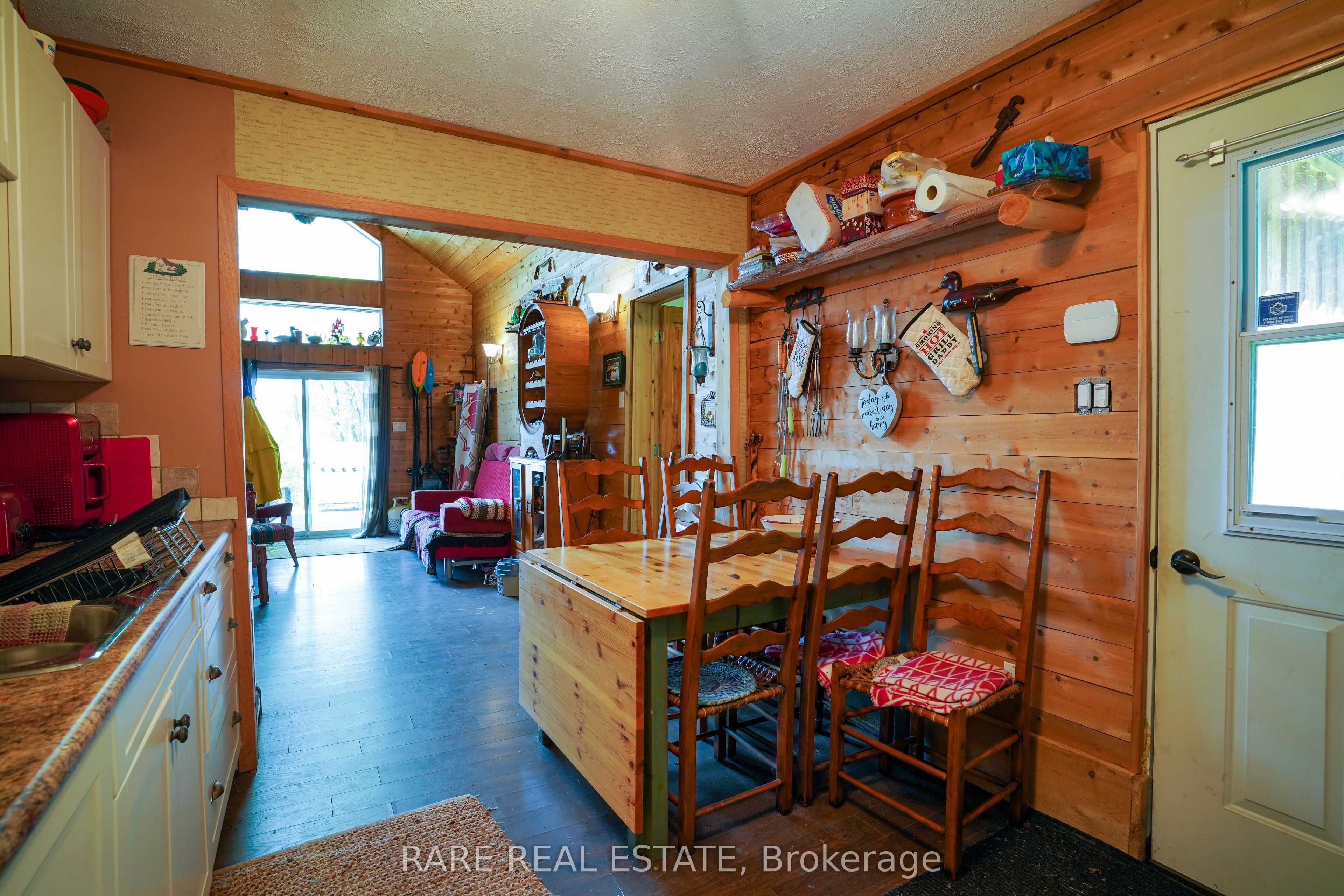 139d Petit Lane Property Photo 24