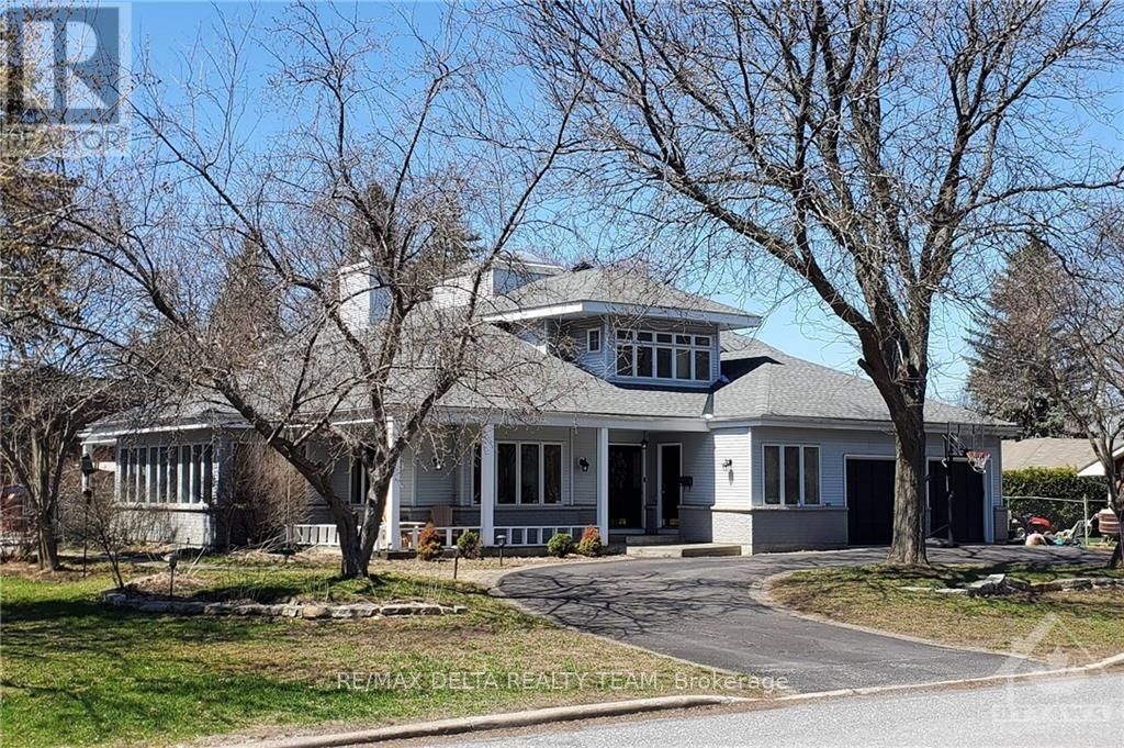 4 Aleutian Road Property Photo 1