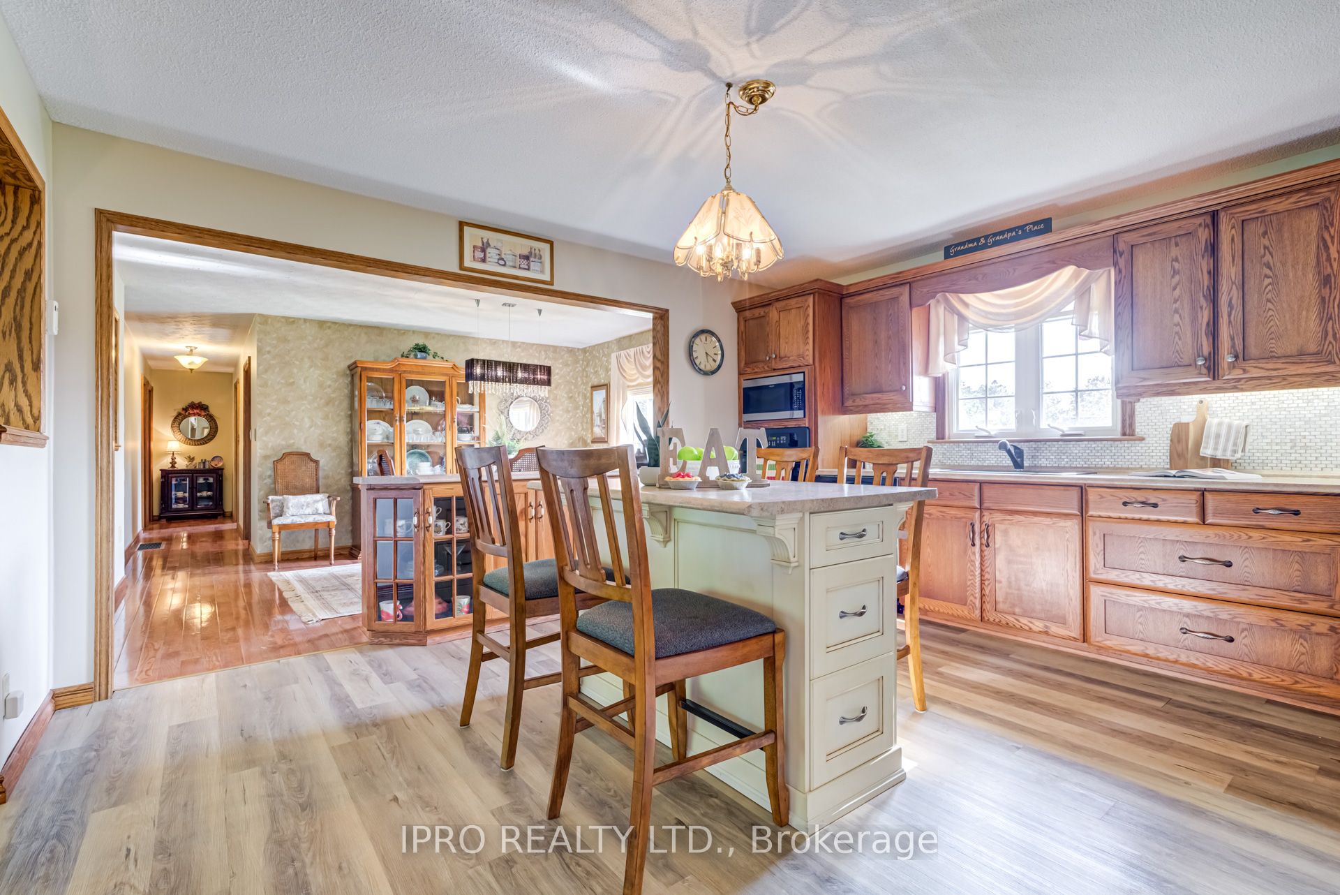 333424 Concession 1 Rr4 Property Photo 6