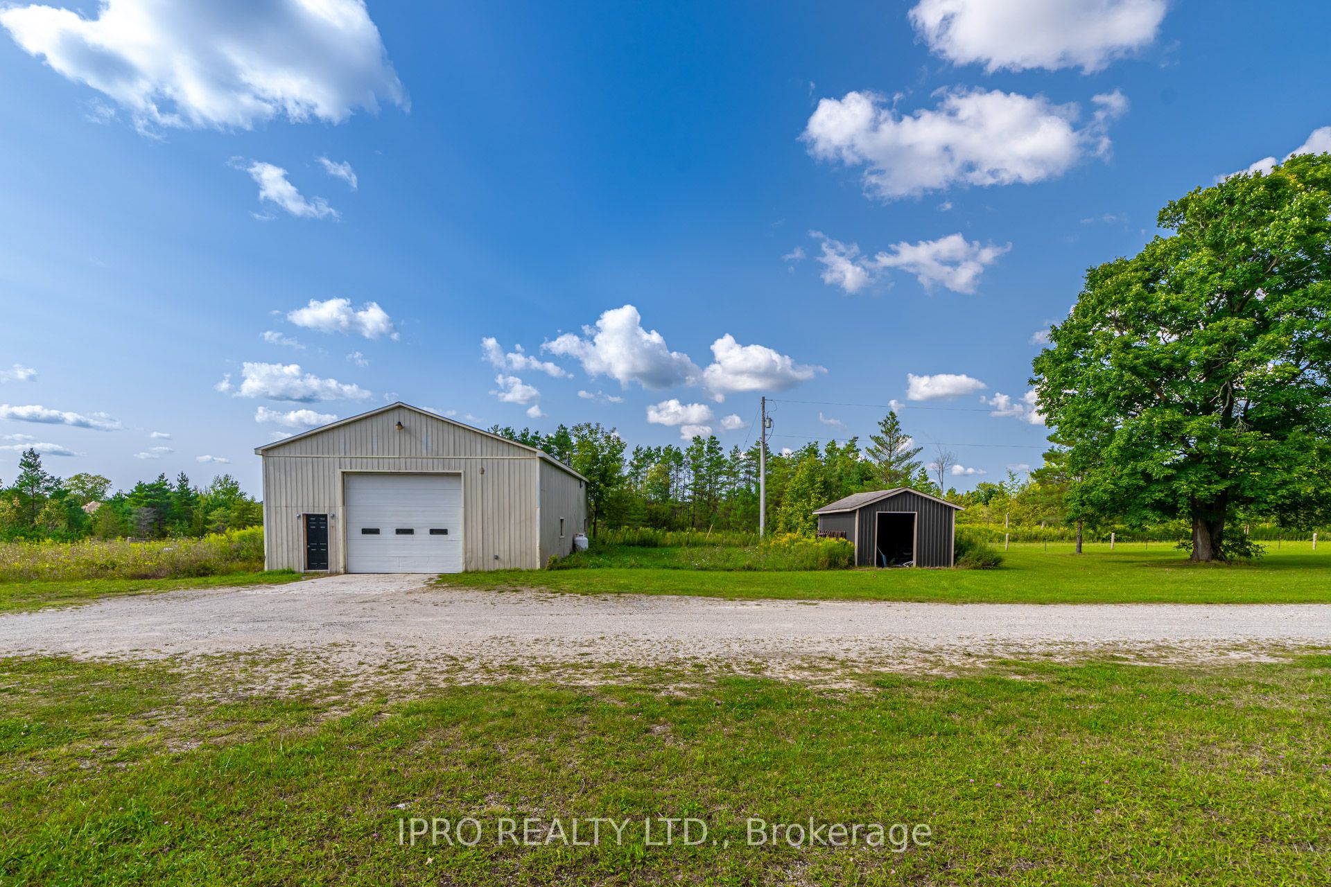 333424 Concession 1 Rr4 Property Photo 17
