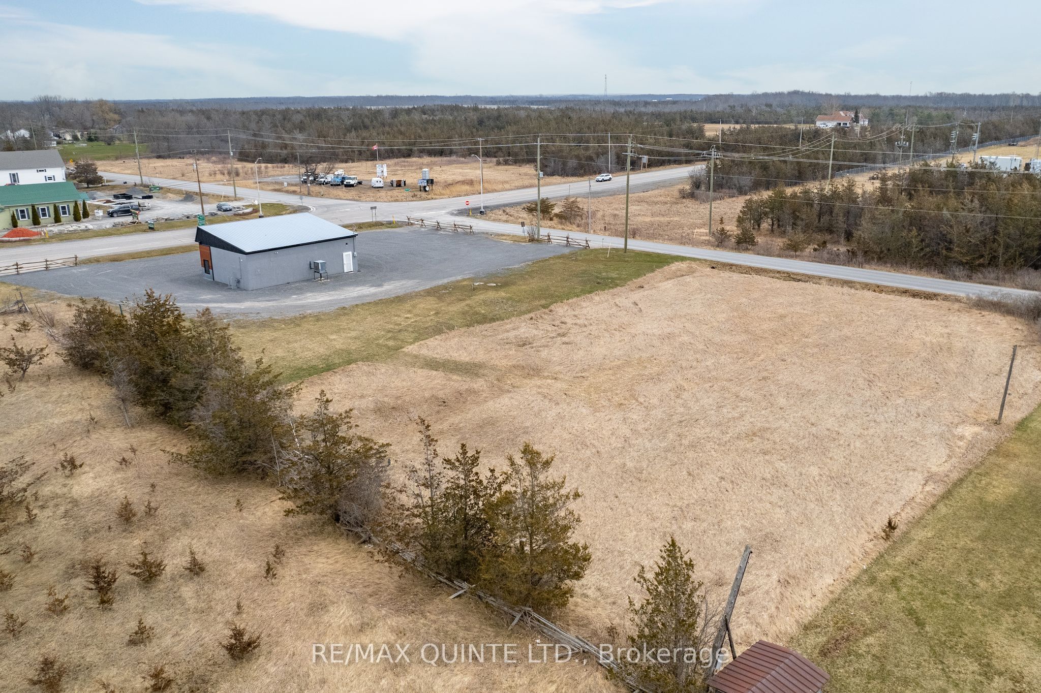 2925 Highway 62 Property Photo 8